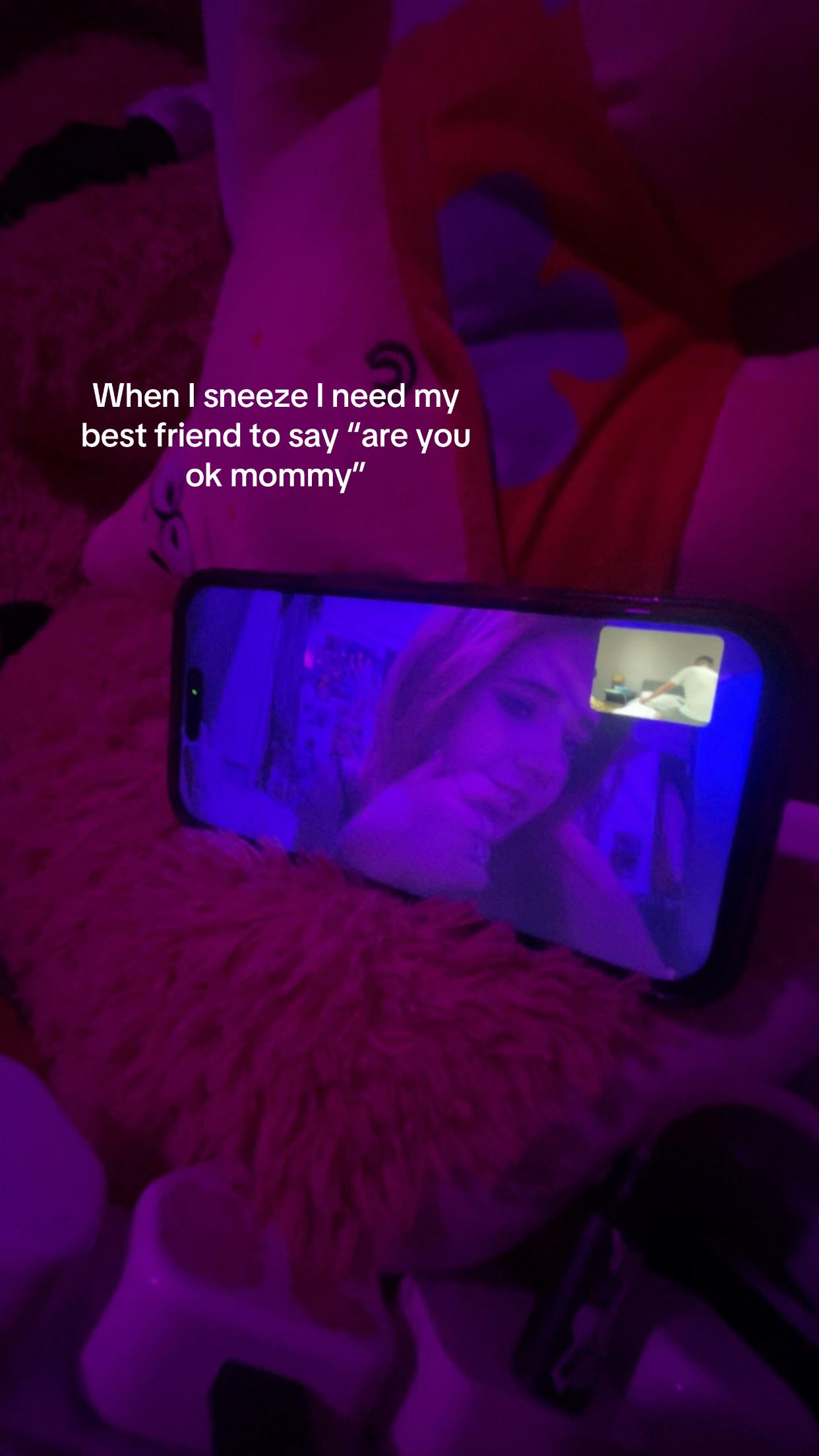 @️