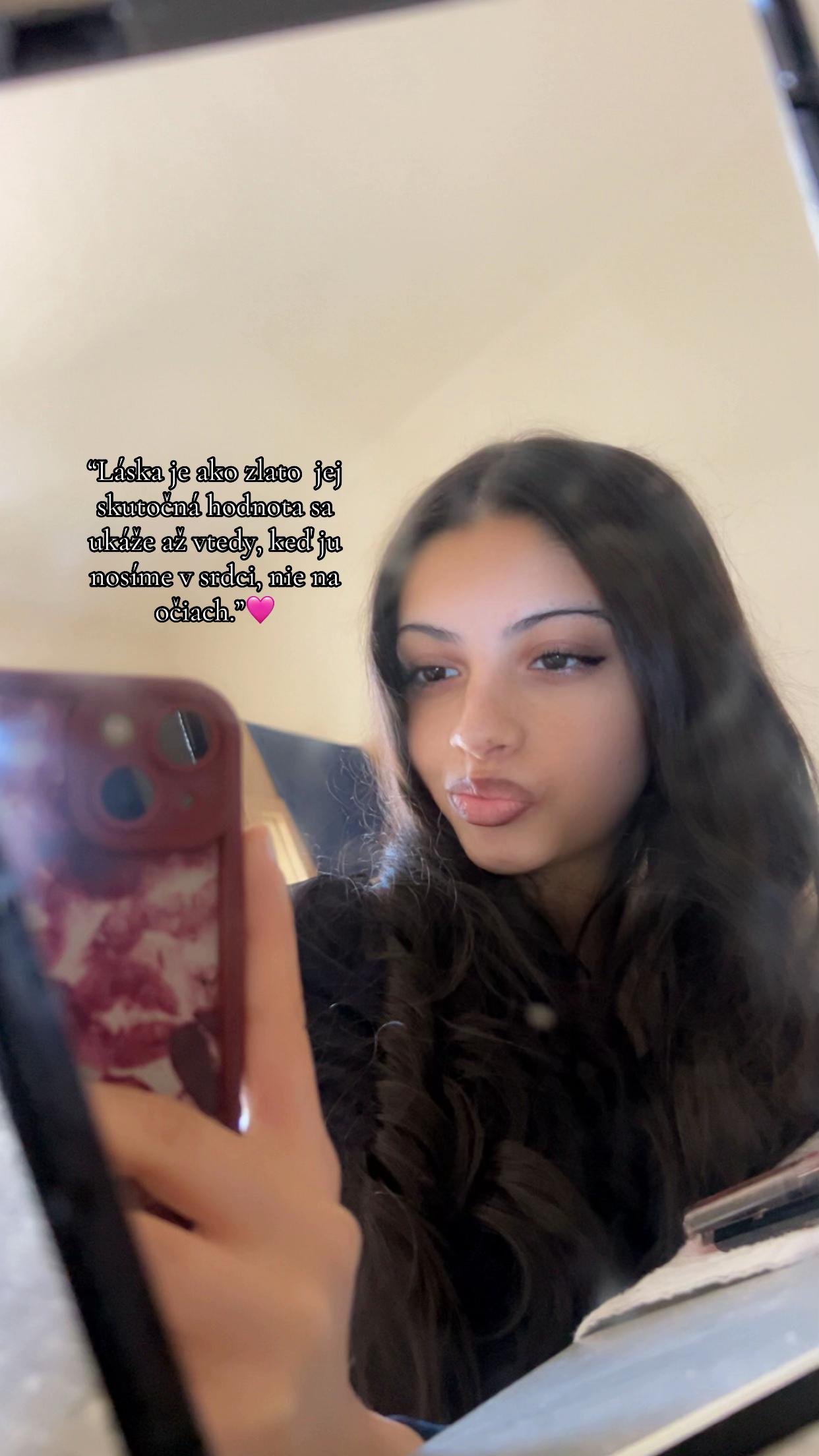 @🌷💕Deniskaa💕🌷
