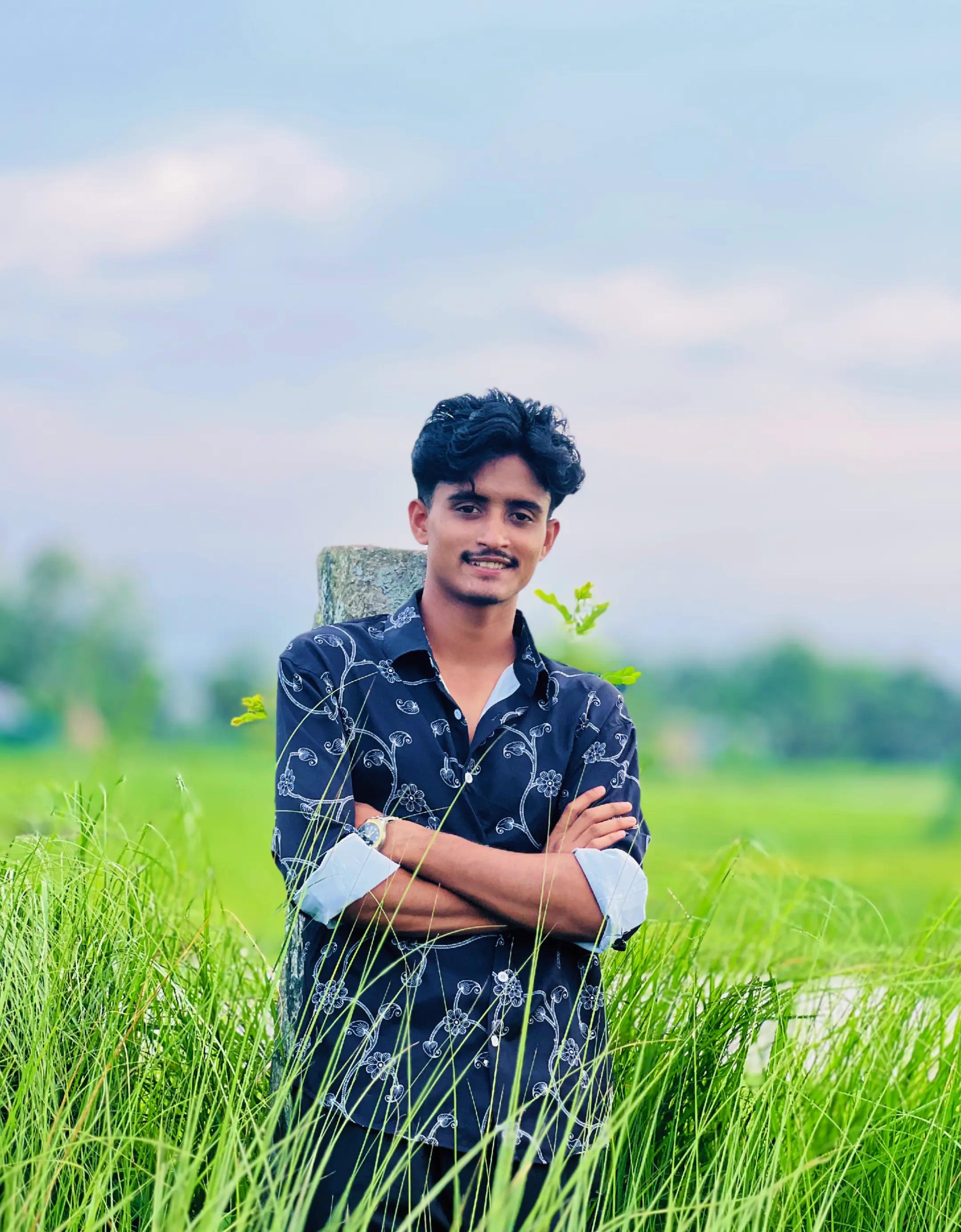 @🕸️All Rounder🕸️