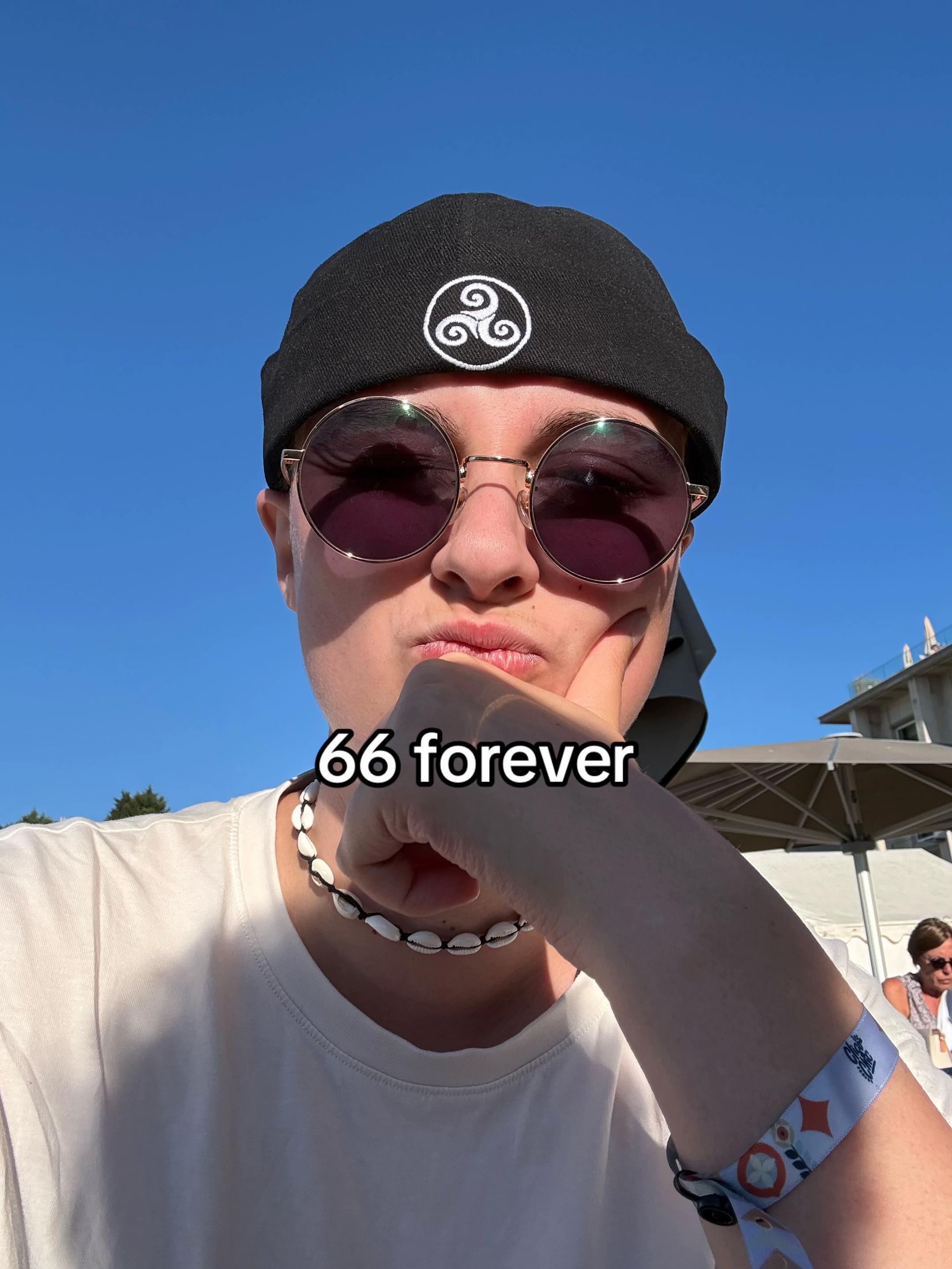 @alix 🕷️