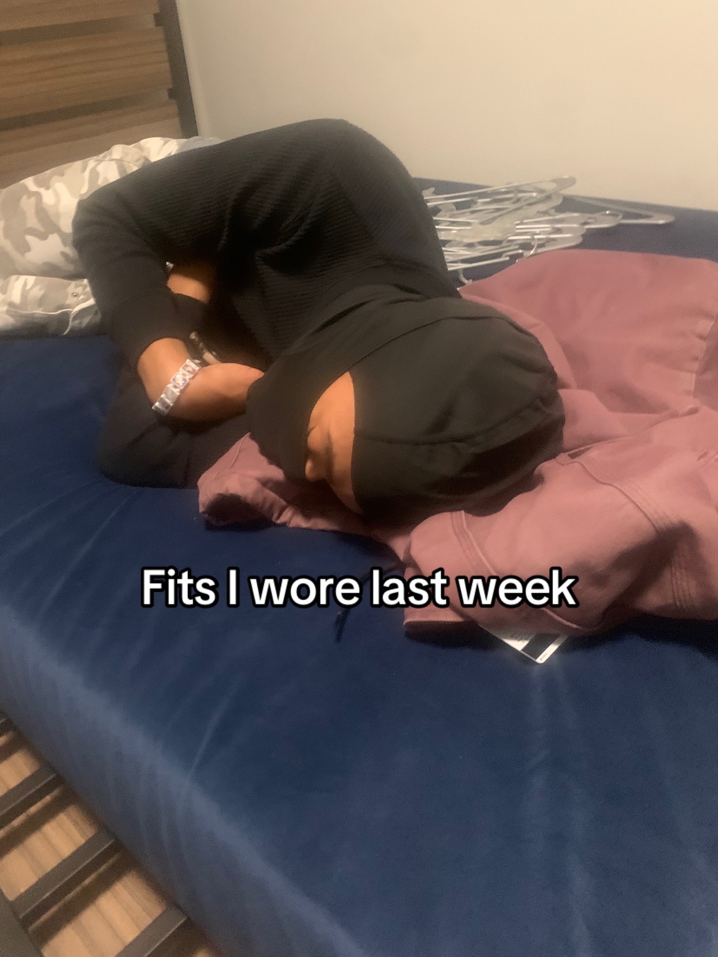 @Stainsforslimanesss