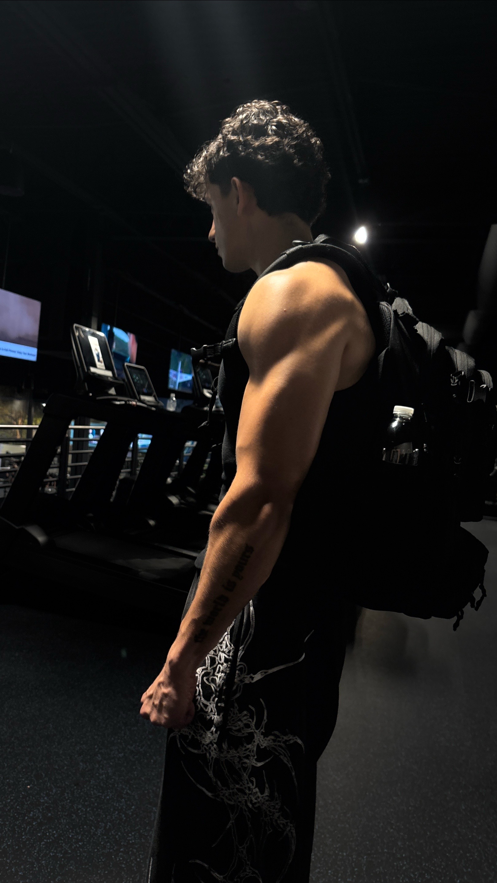 @Zeus L