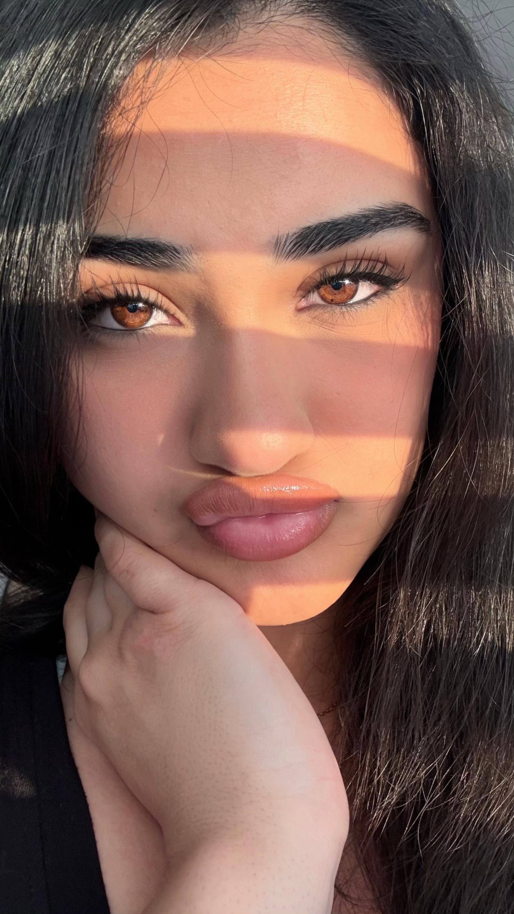 @anexttdoorr