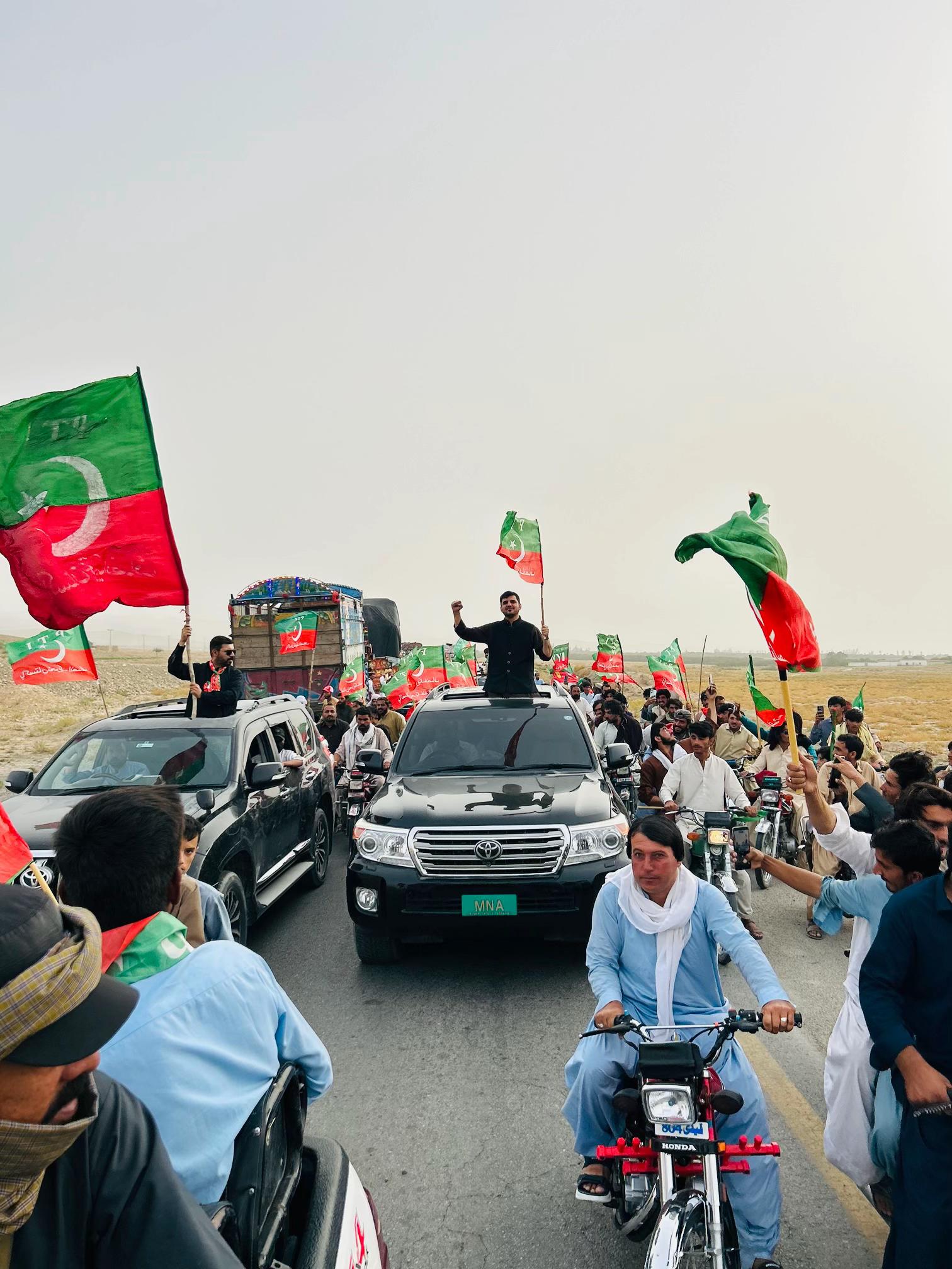 @Malak Adil Khan Bazai (MNA)