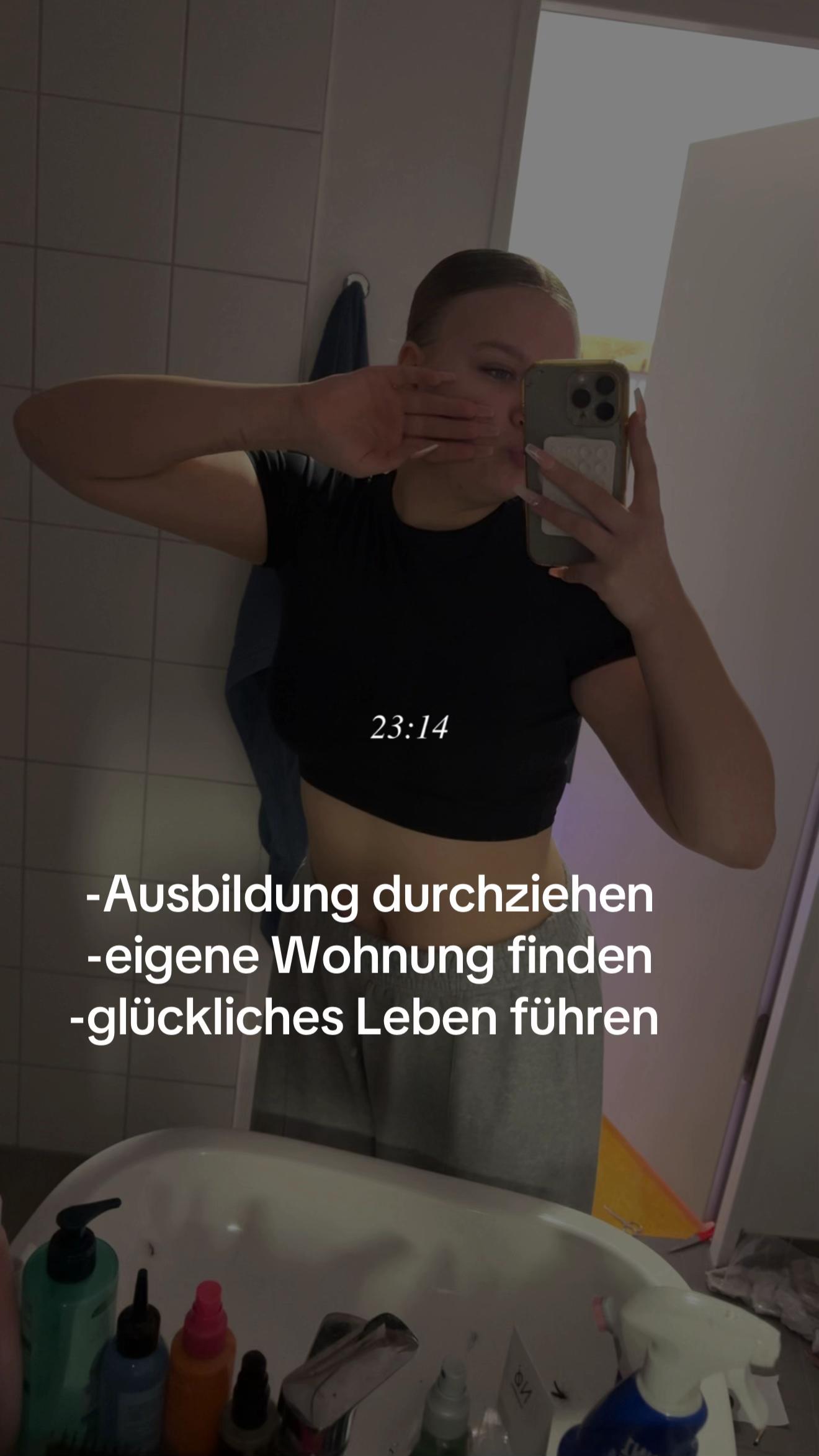 @leaaa_hmb