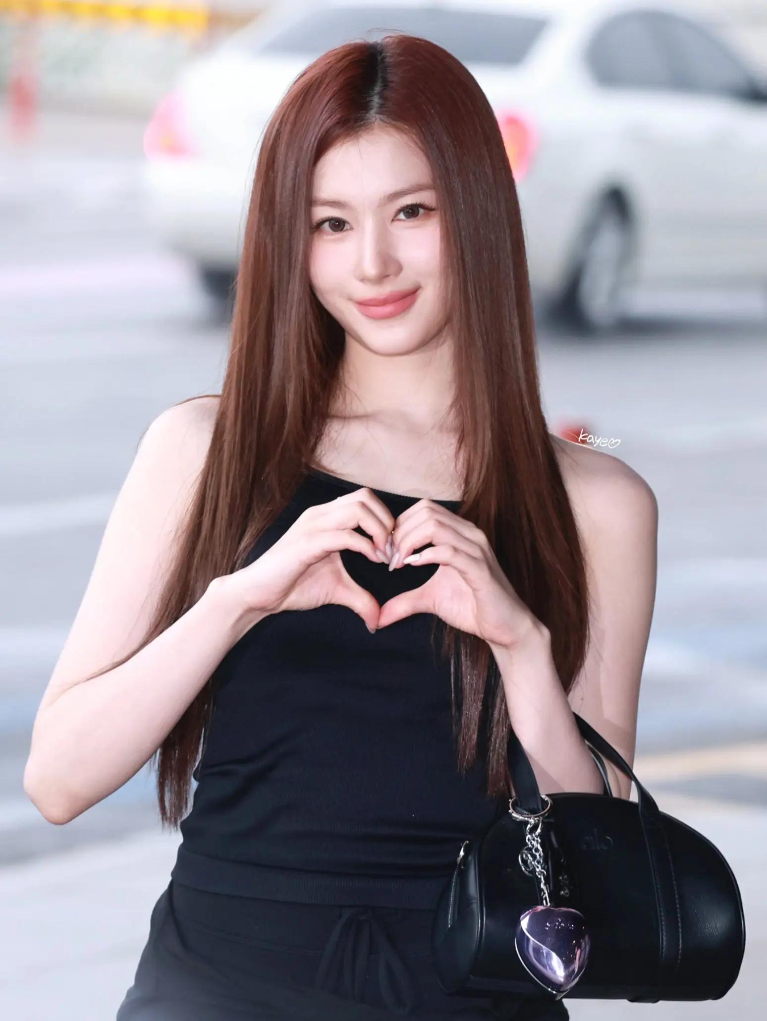 @DAHYUN