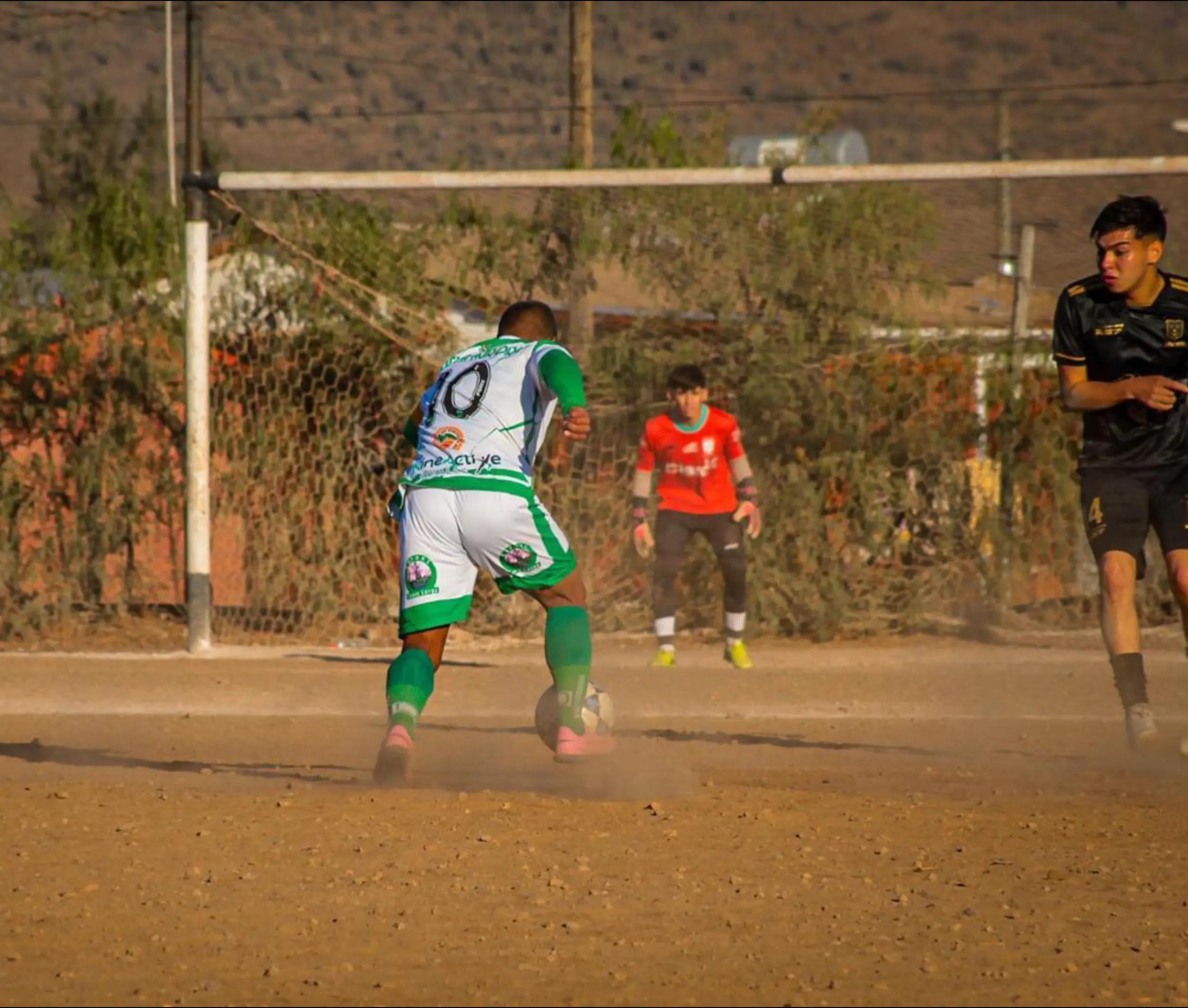 @Enrique Araya