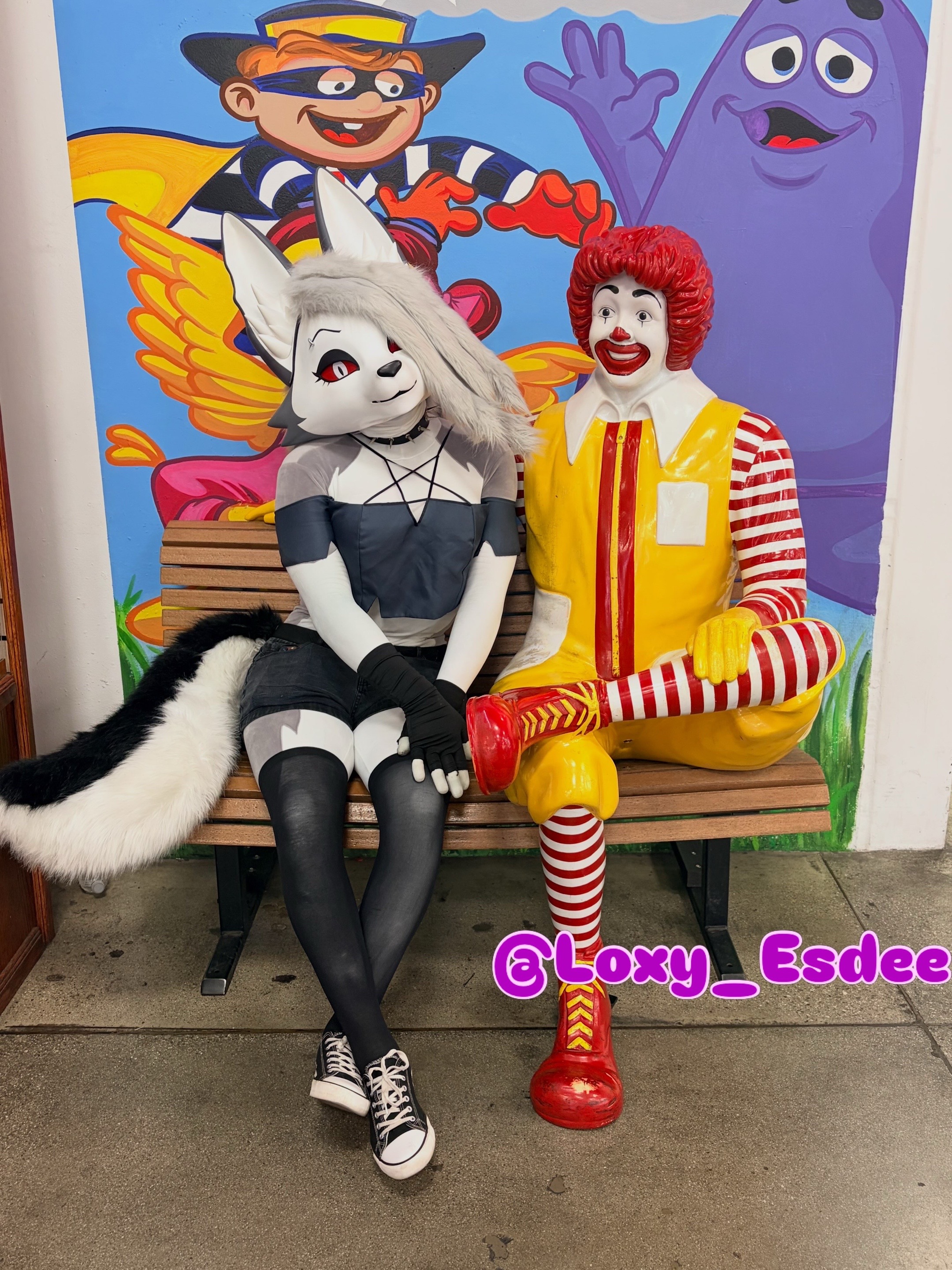 @loxy_esdee