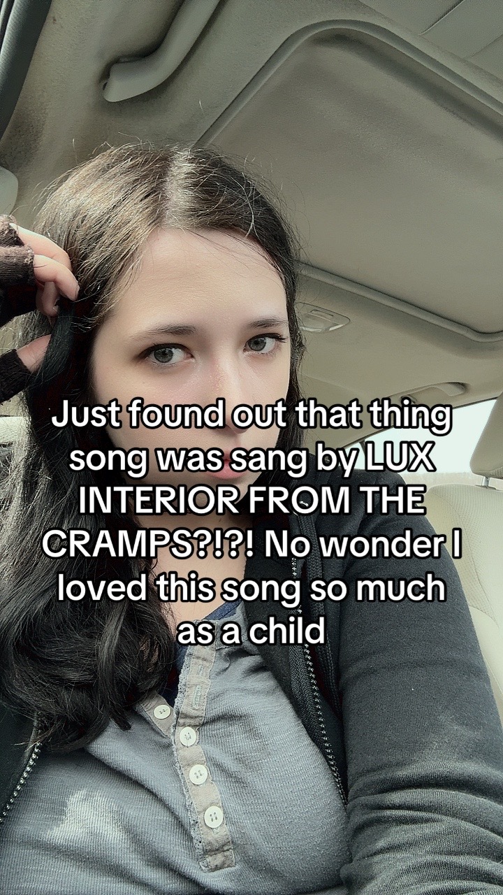 @Lizzy 🦟