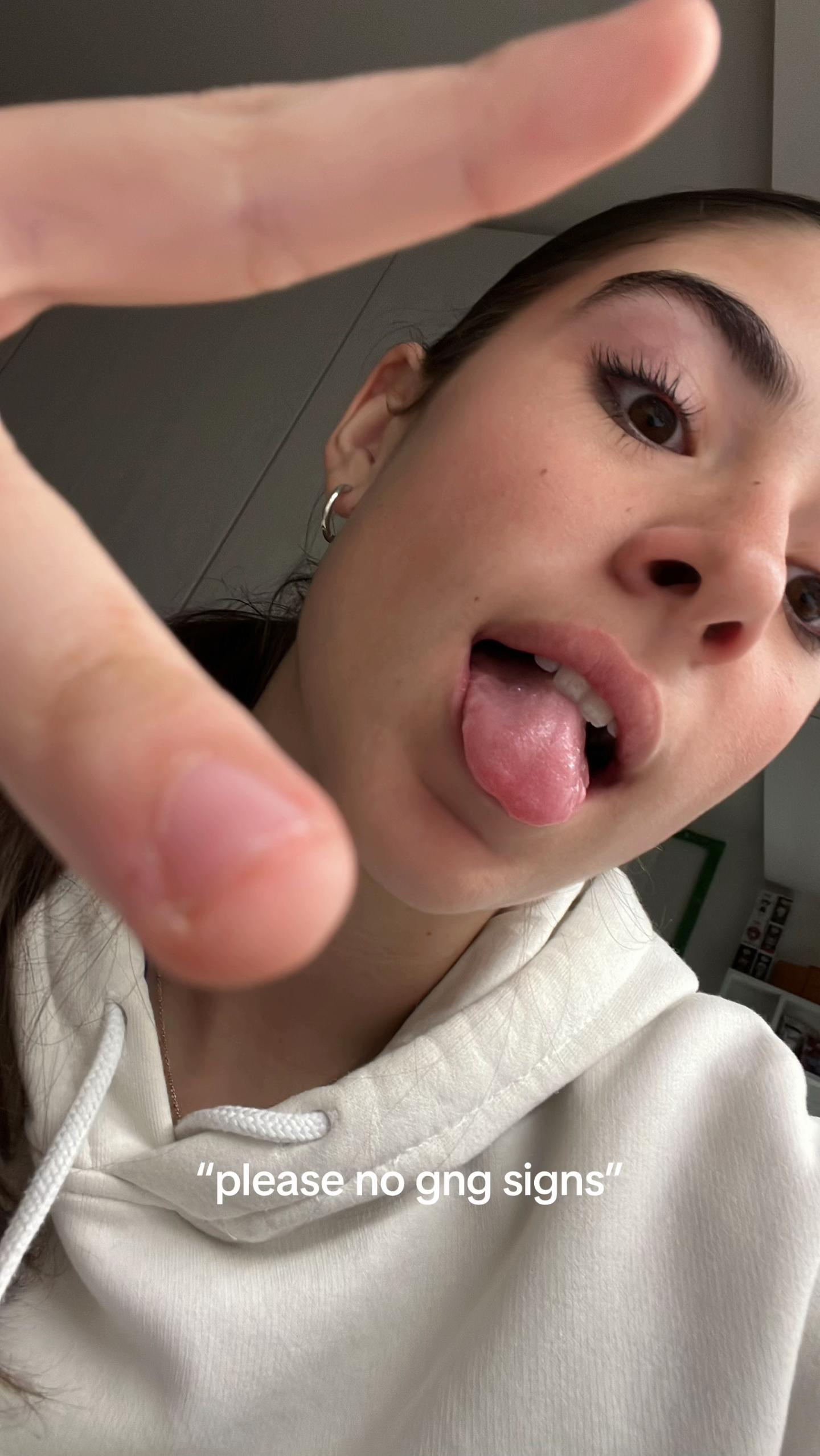 @alliexpn