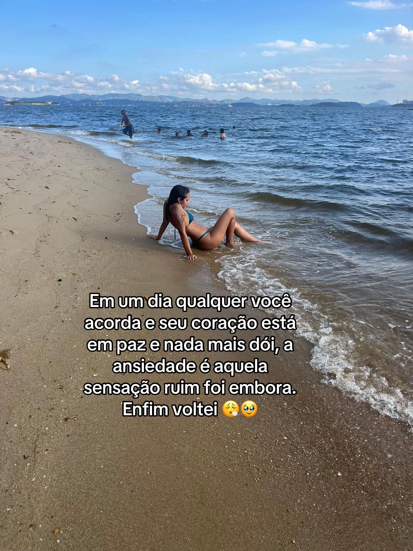 @Ana Blau