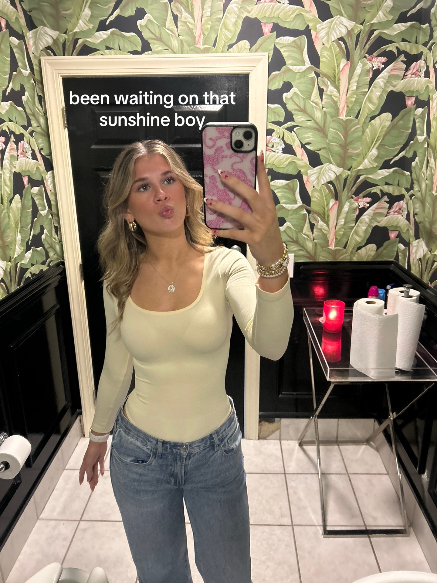 @😻❤️&zwj;🔥🔥🥰🫶😘😝🫠💗