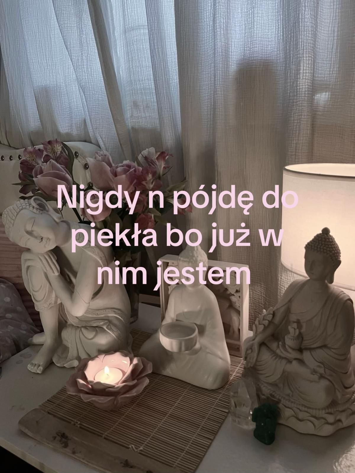 @🧁