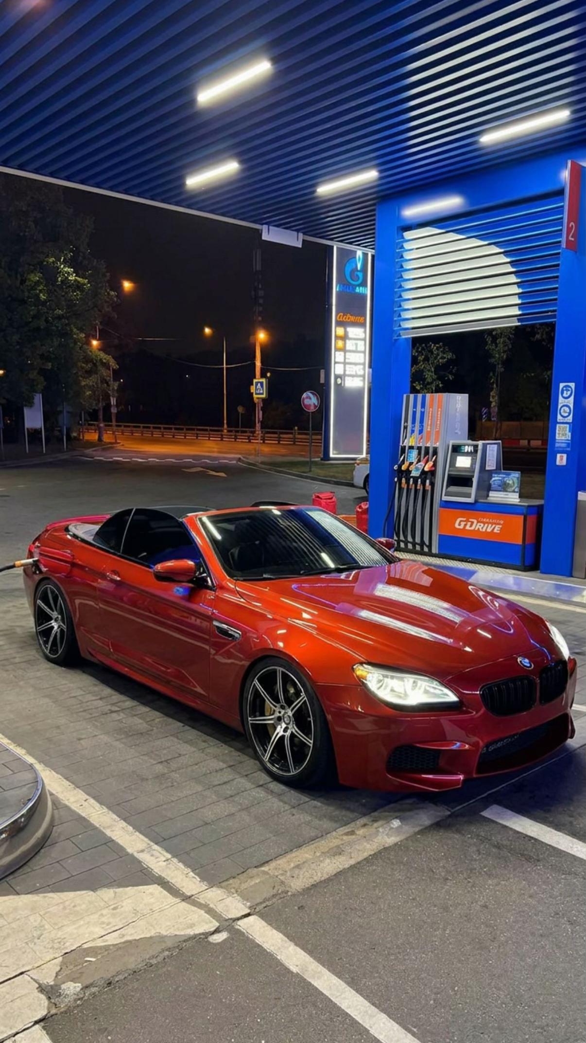 @neiro_kubik
