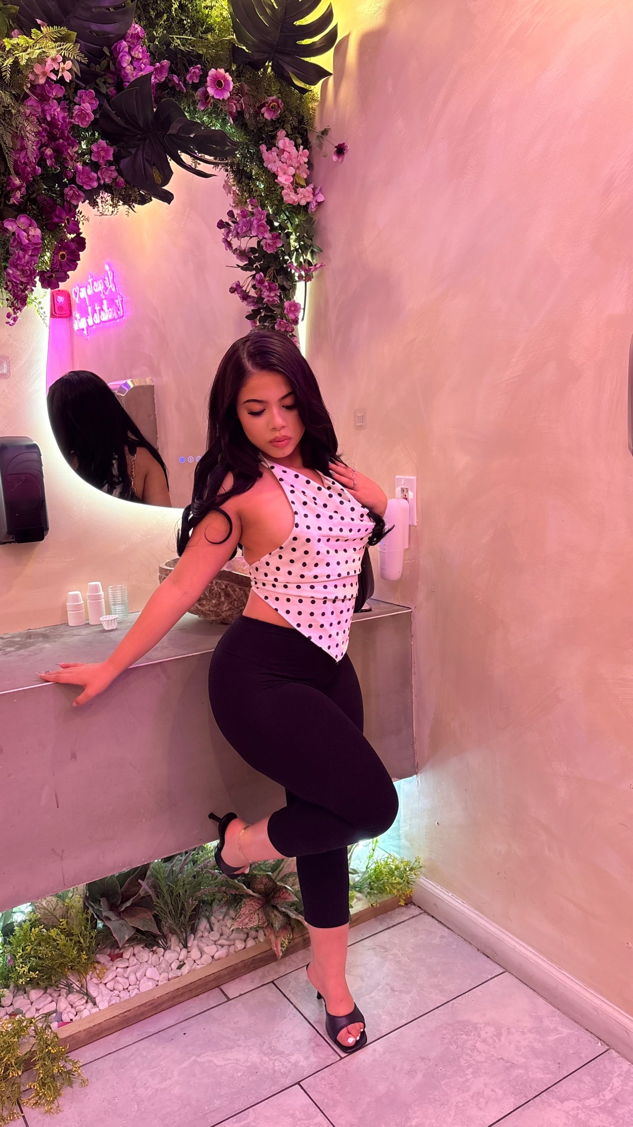 @isabella