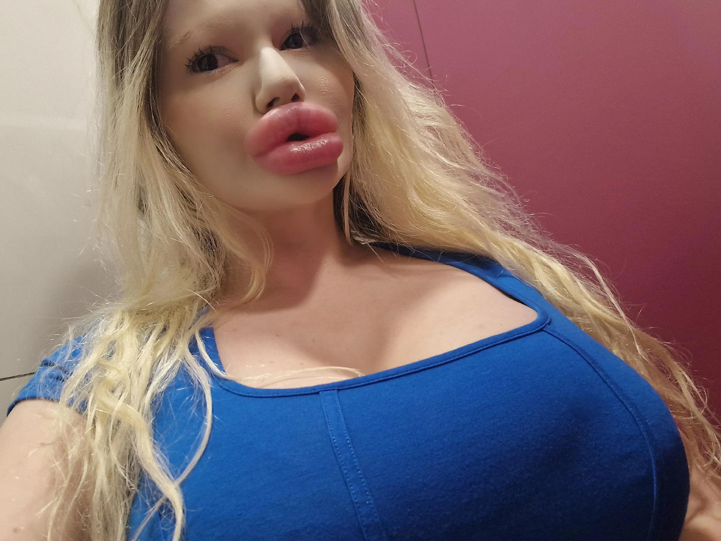 @ANDREA BGBARBIE