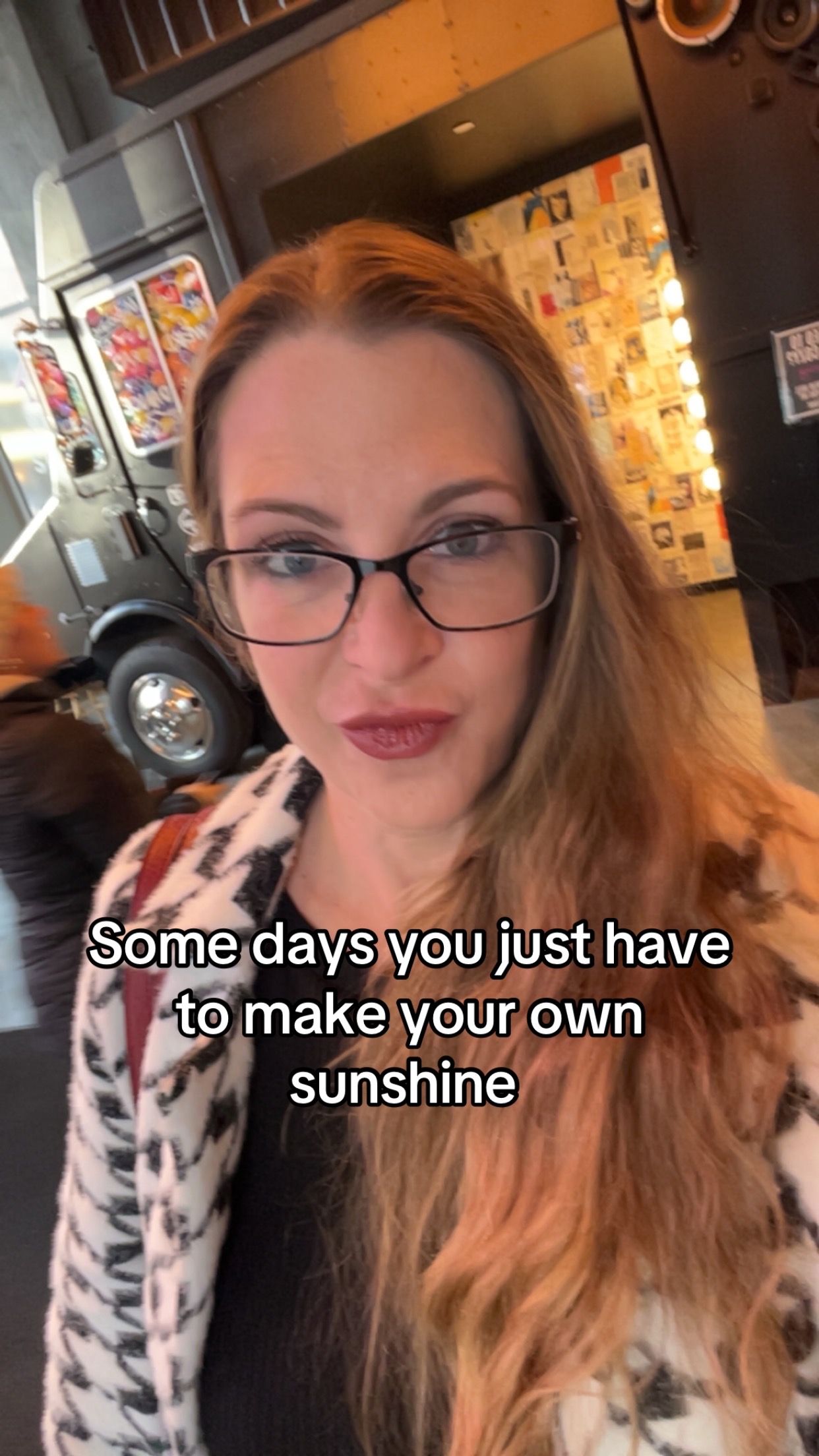 @Cool Widow Chick