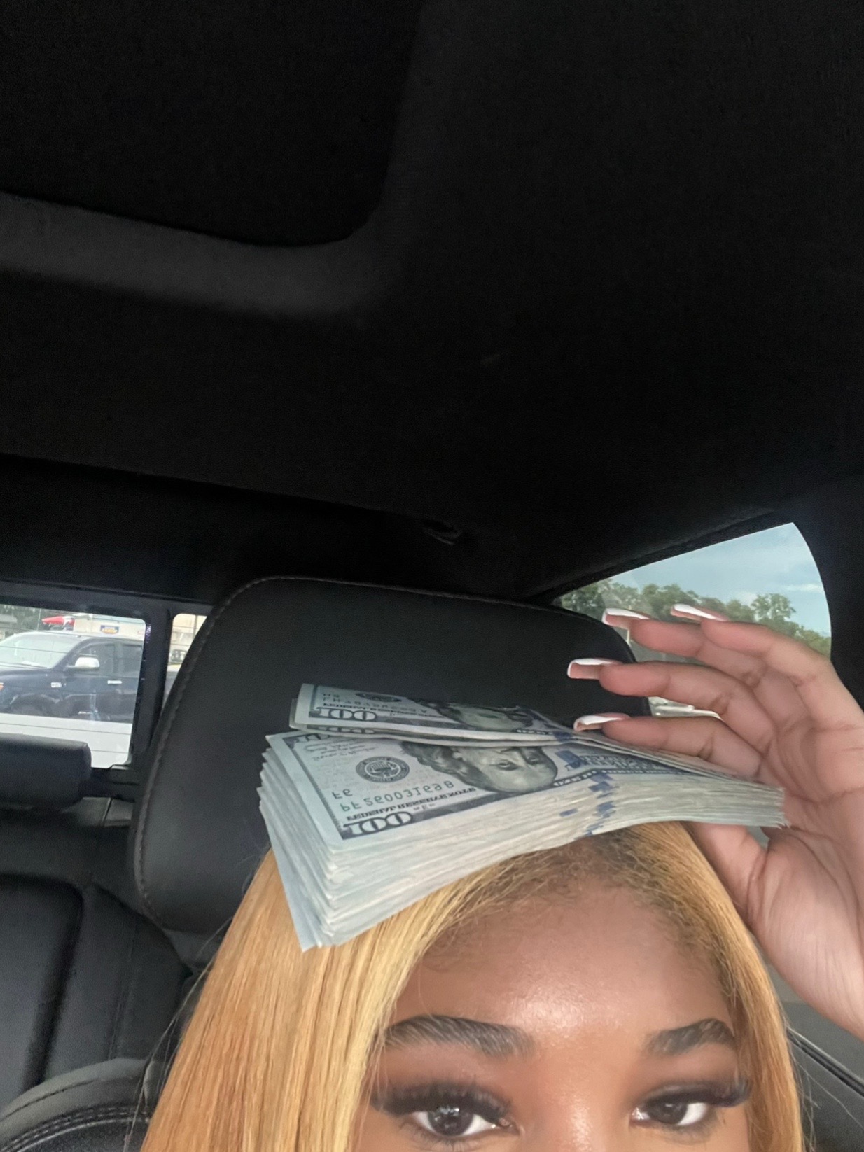 @Riah