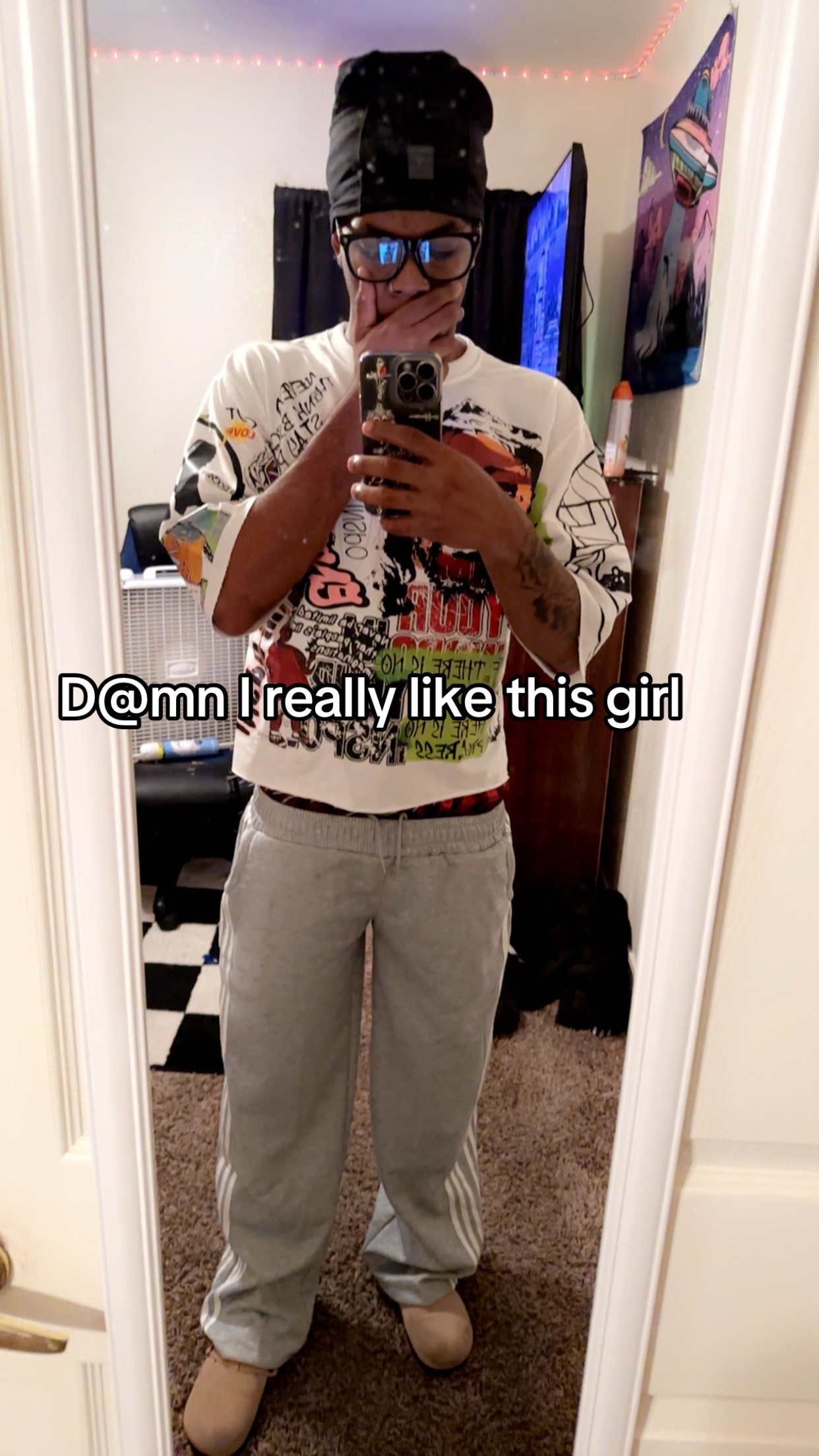@￶