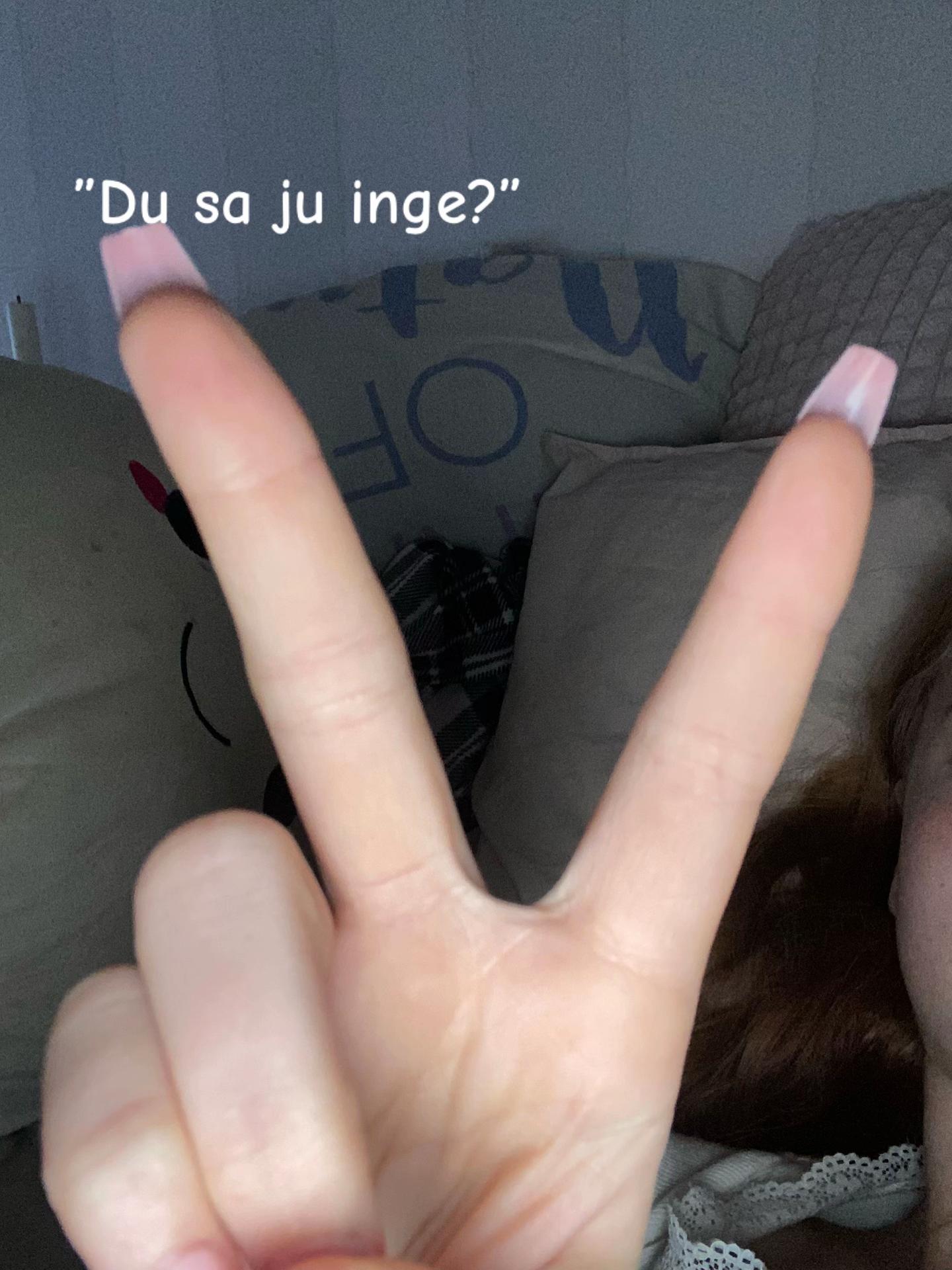 @Dum blondin🤗💕