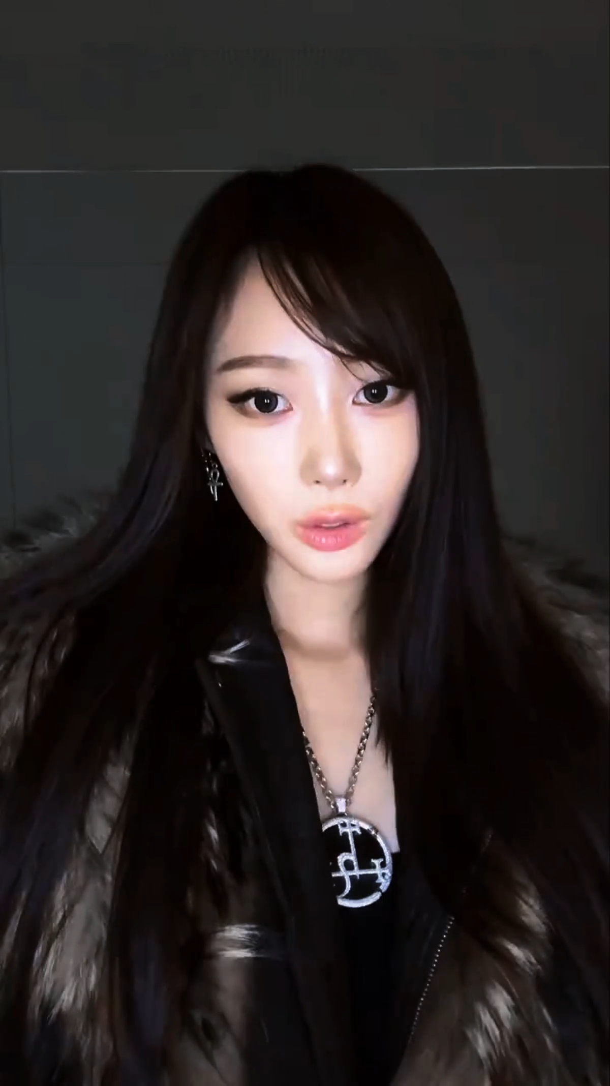 @𝑔ᵧᵤ.ₐₗ