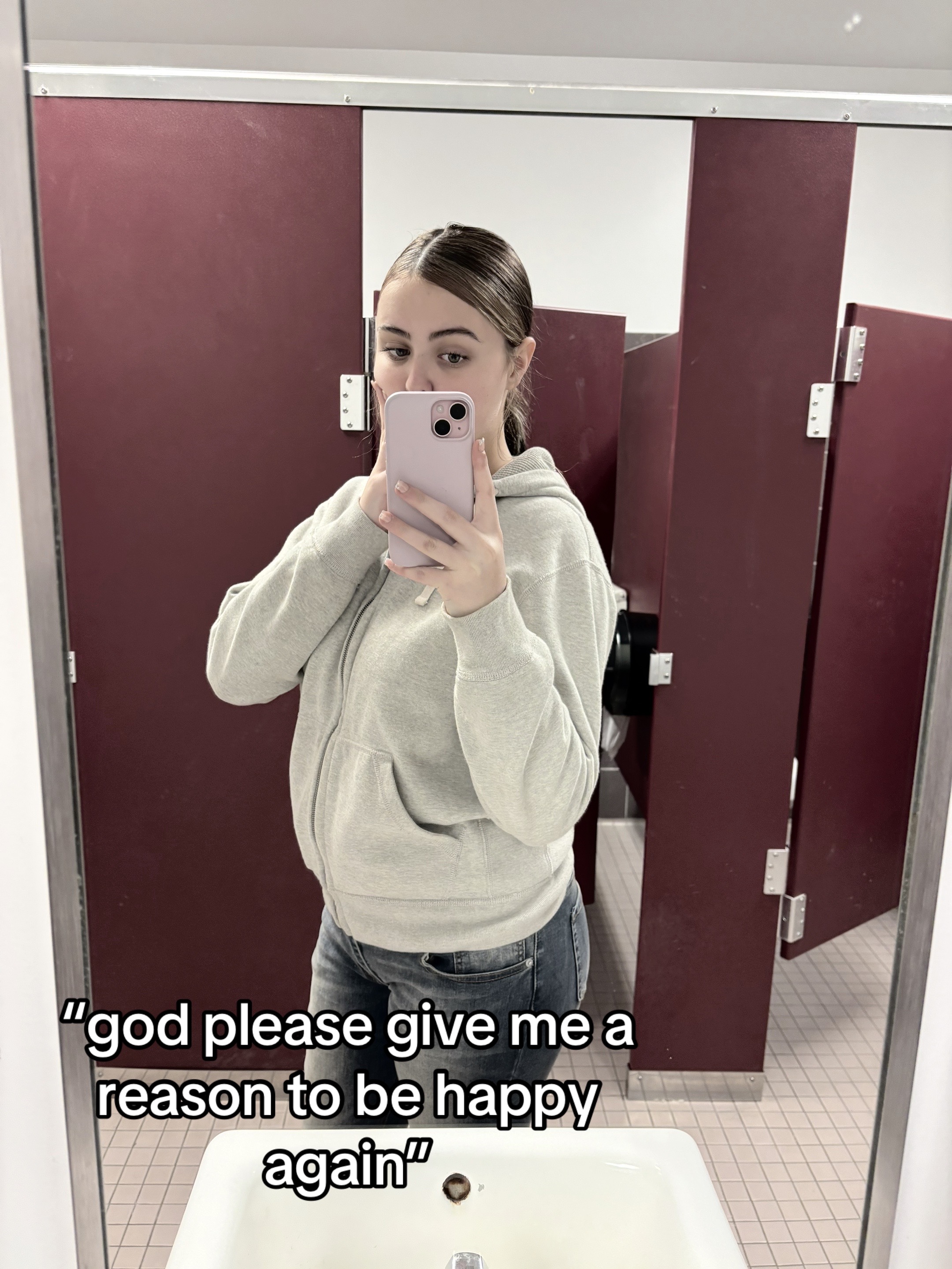 @⃟
