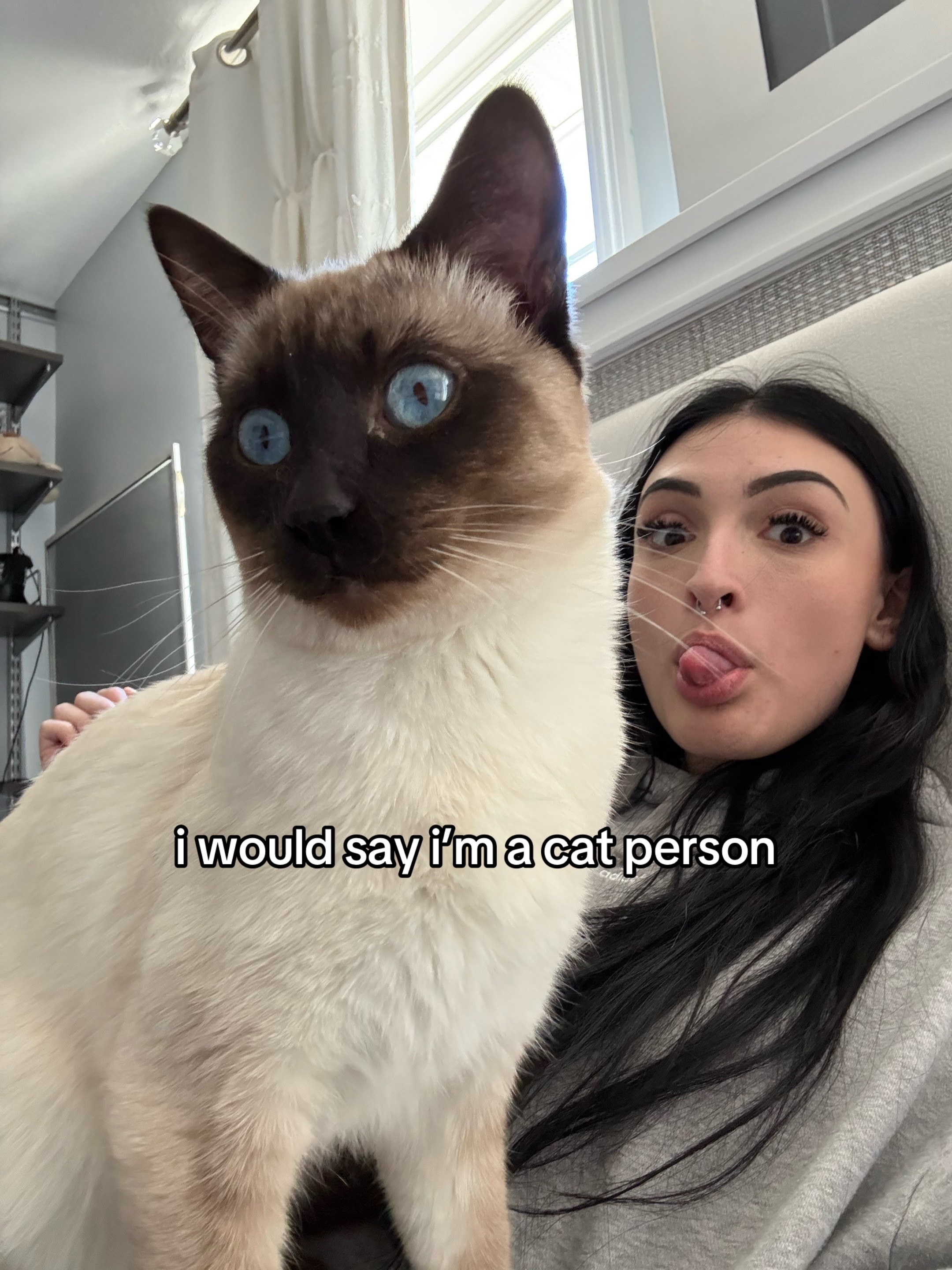 @bqckv