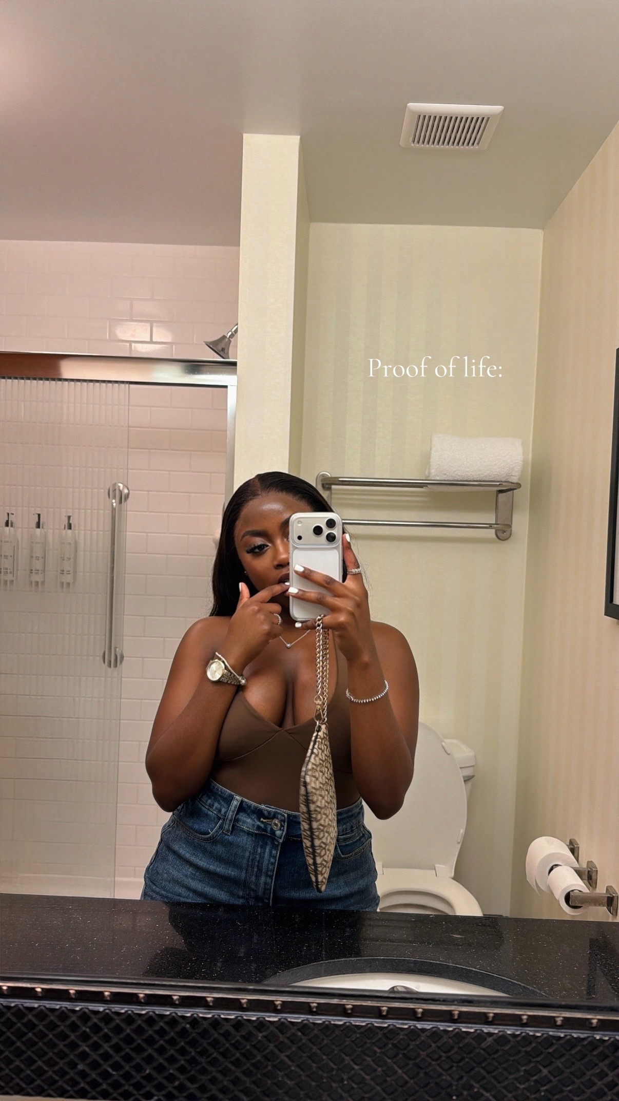 @chels 💋