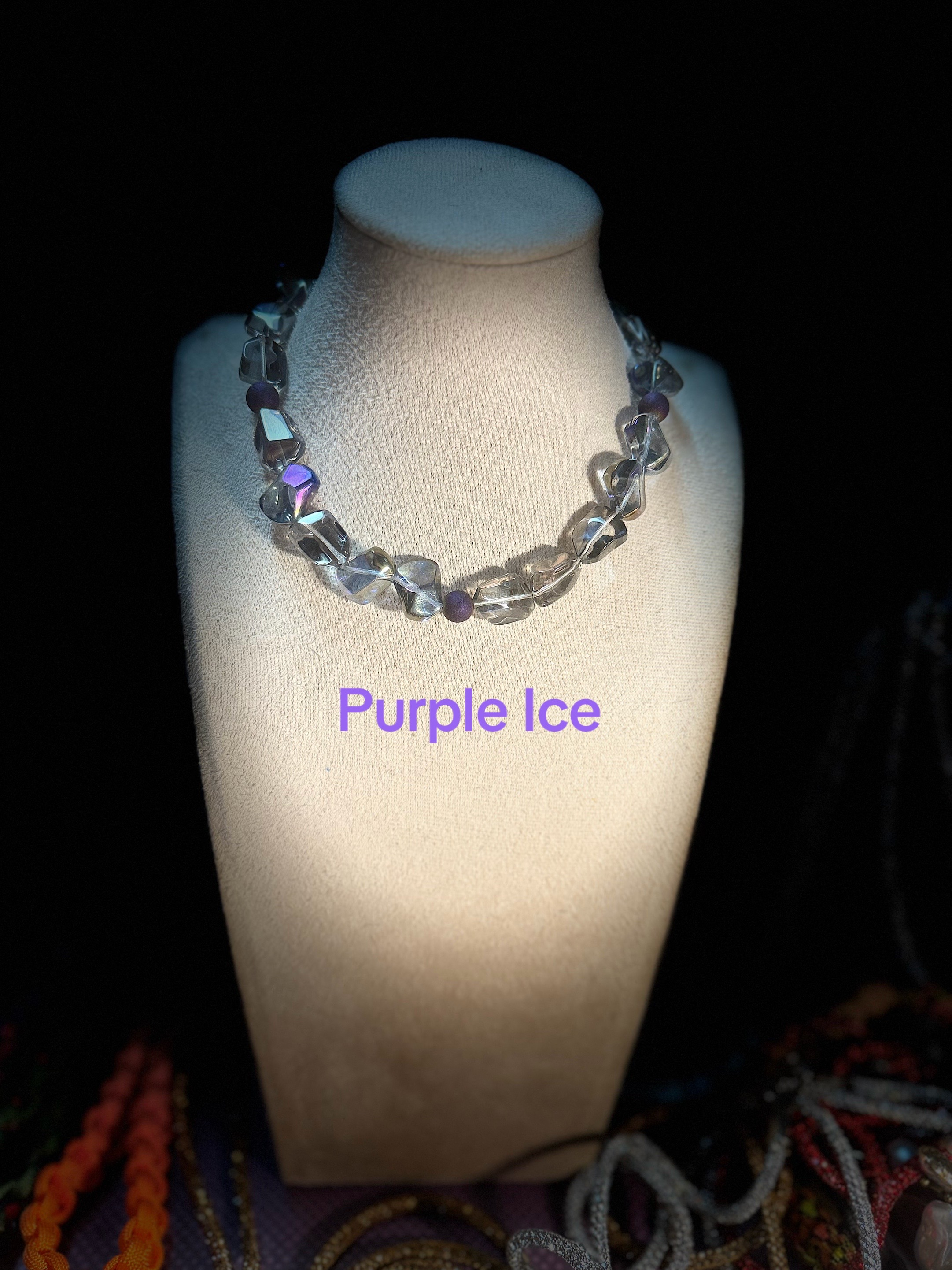 @Evelyn's Collections