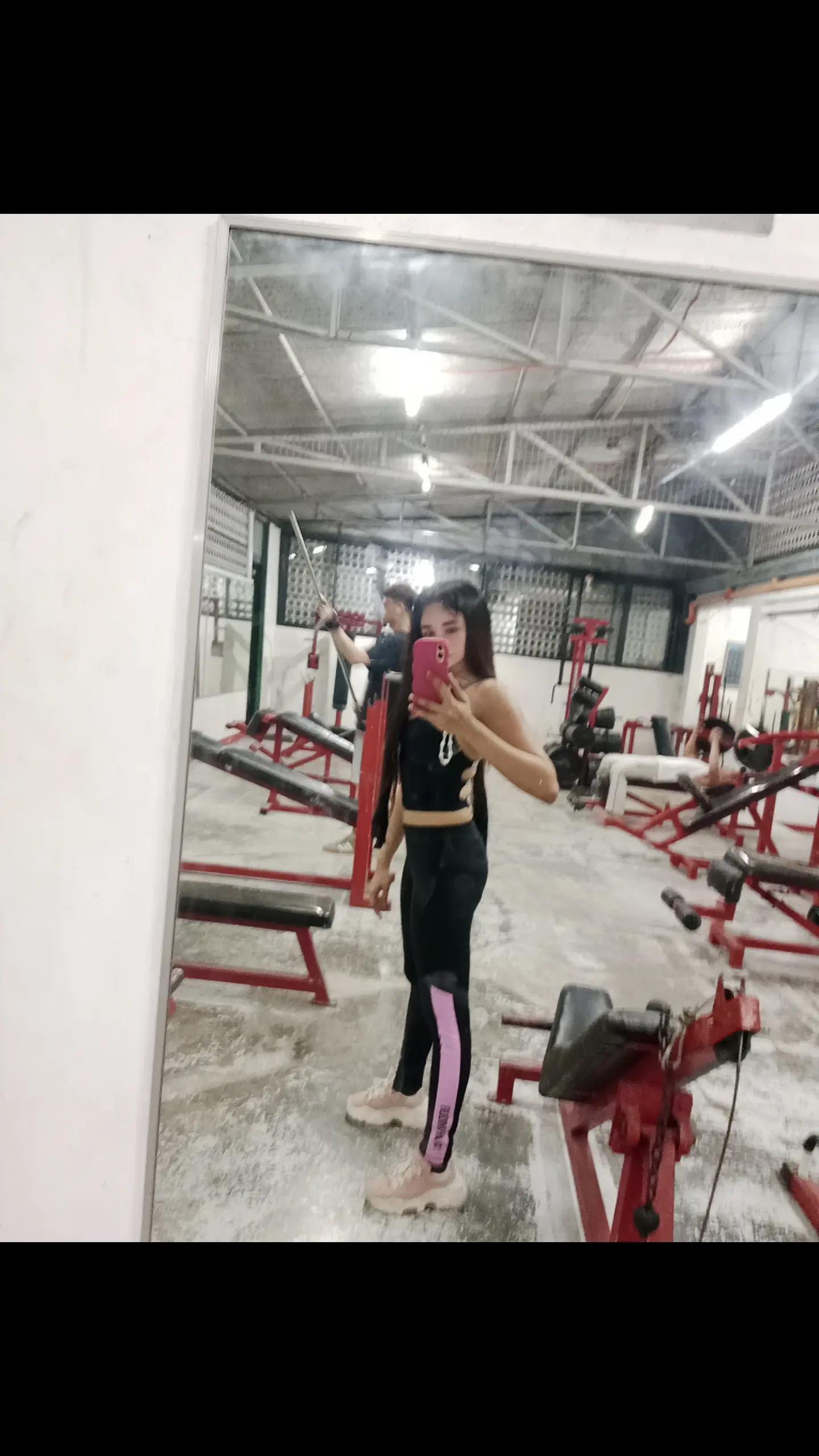 @jelianna