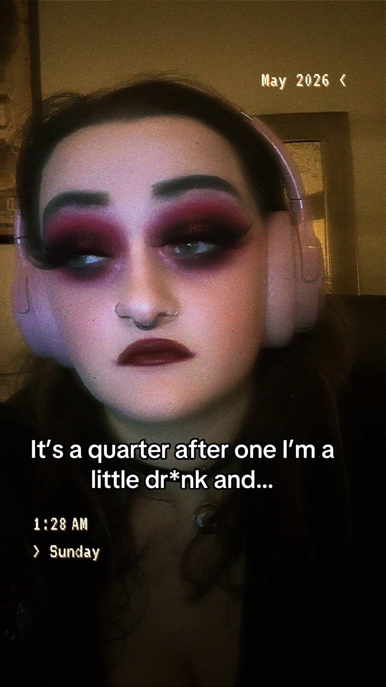 @🦇ℭ𝔥𝔩𝔬𝔢🥀