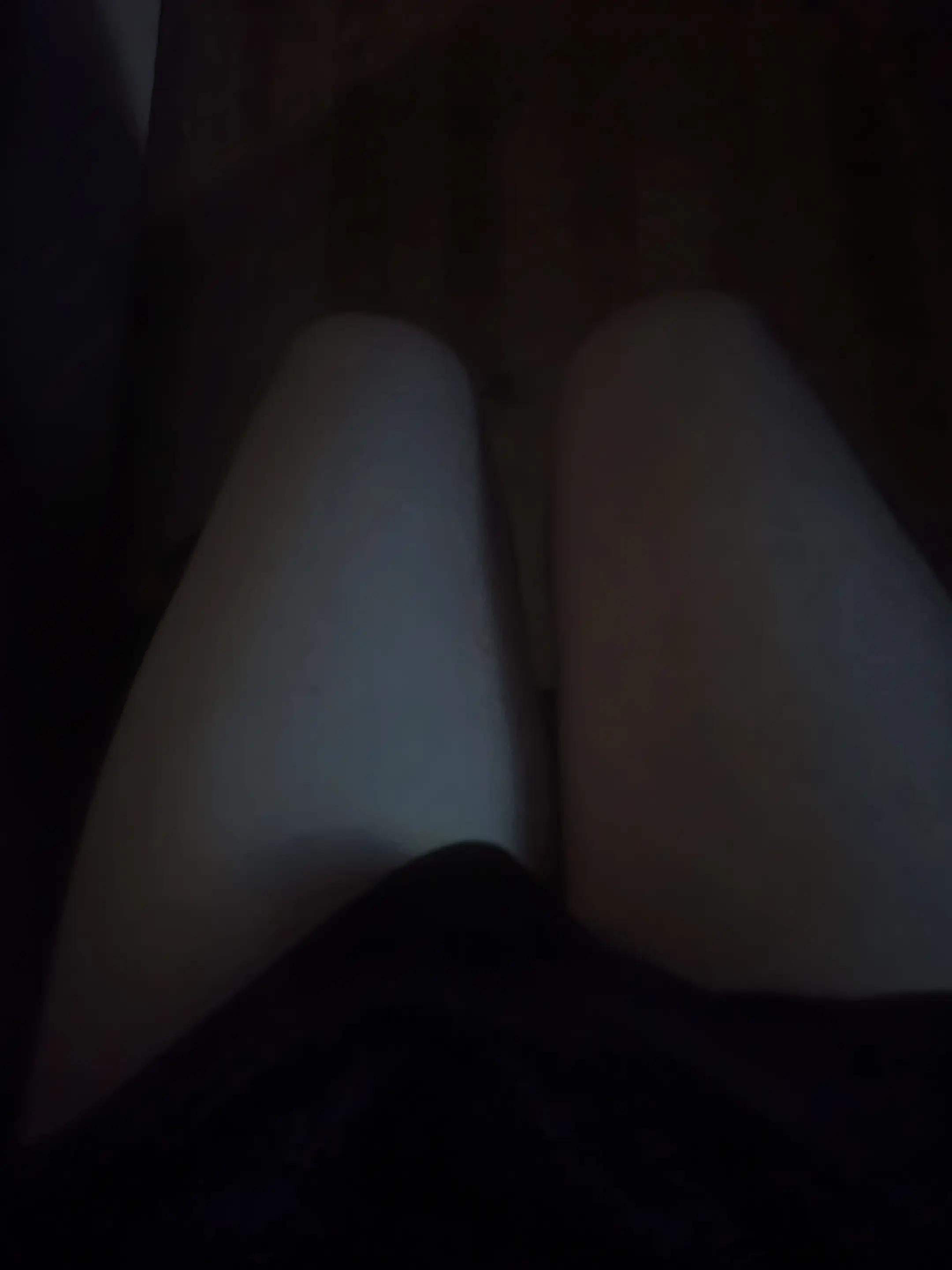 @femboythighs