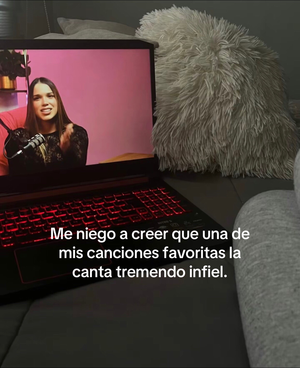 @VANESA 💋