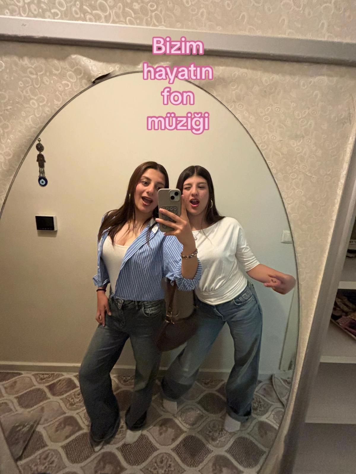 @meelloosss2