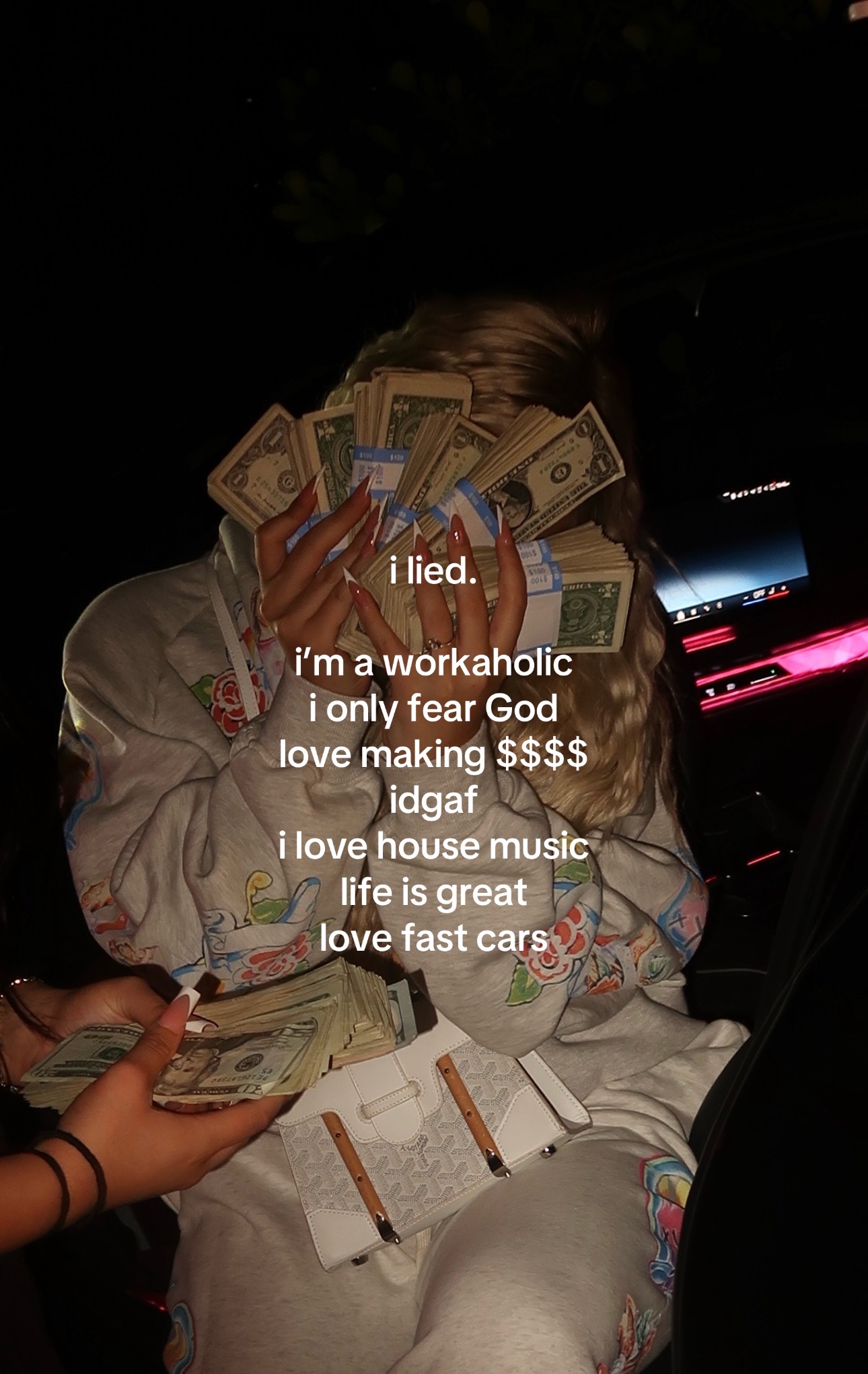 @9loriana