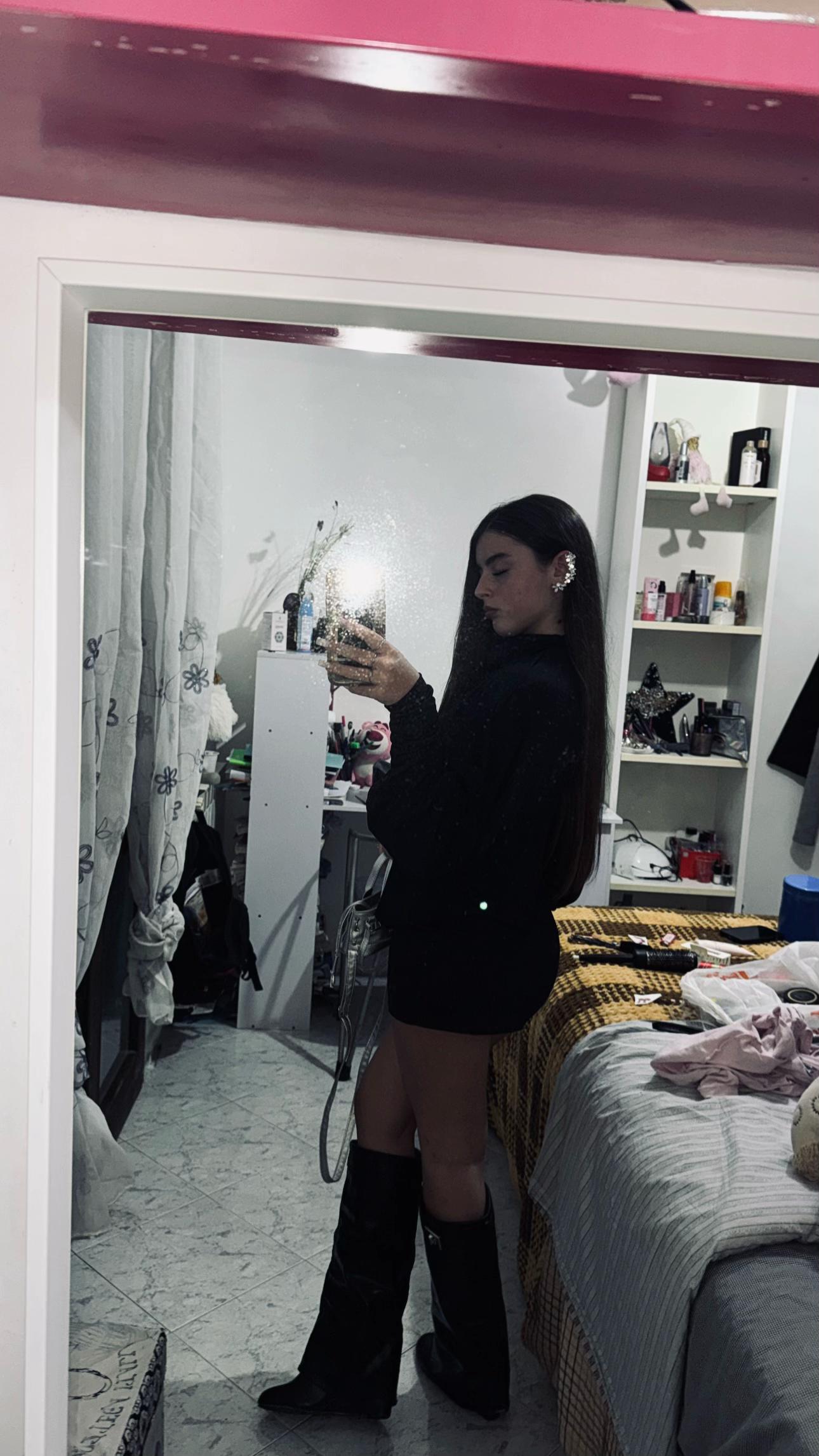 @rosy🌙