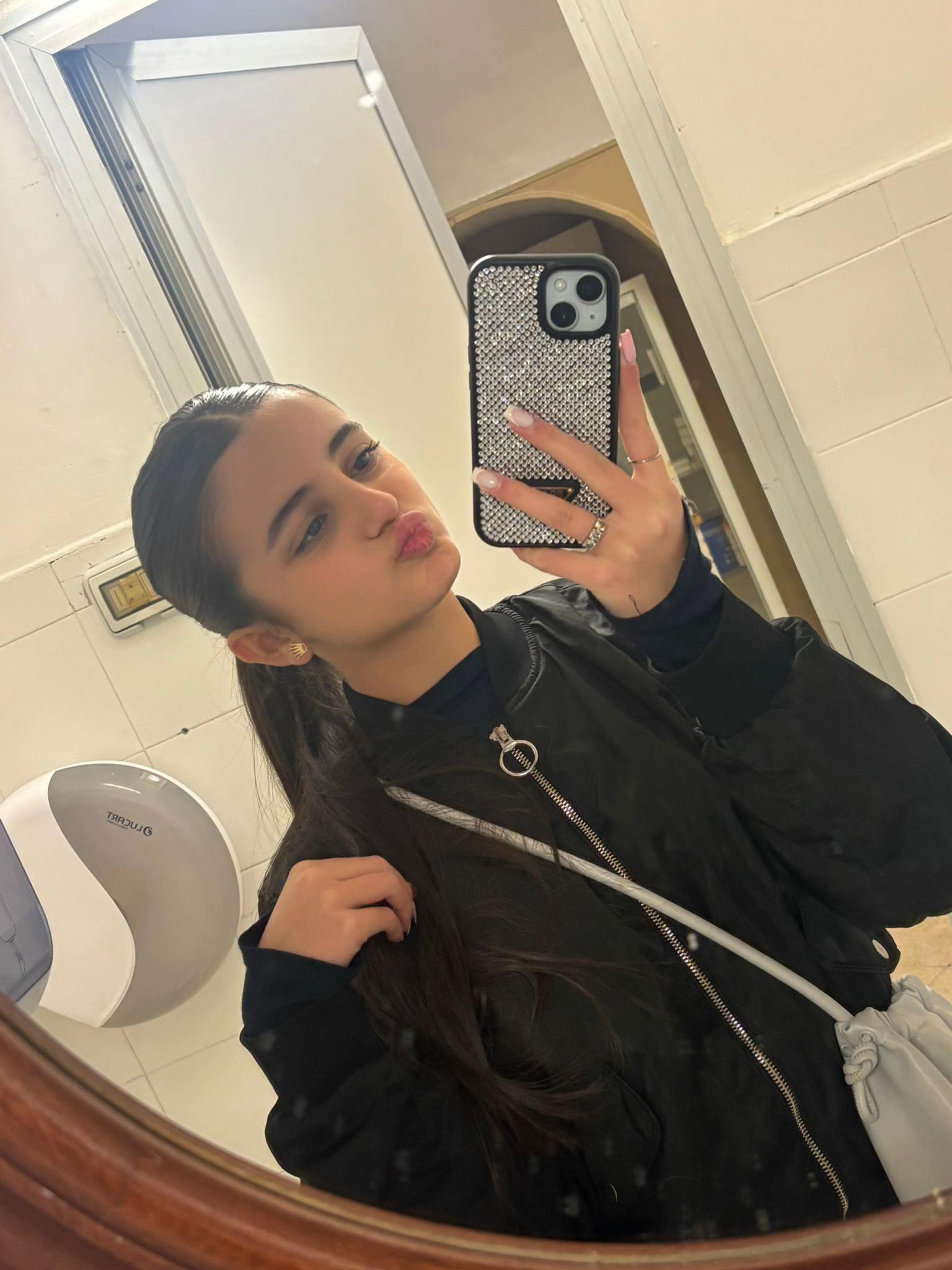 @sofiazinno__