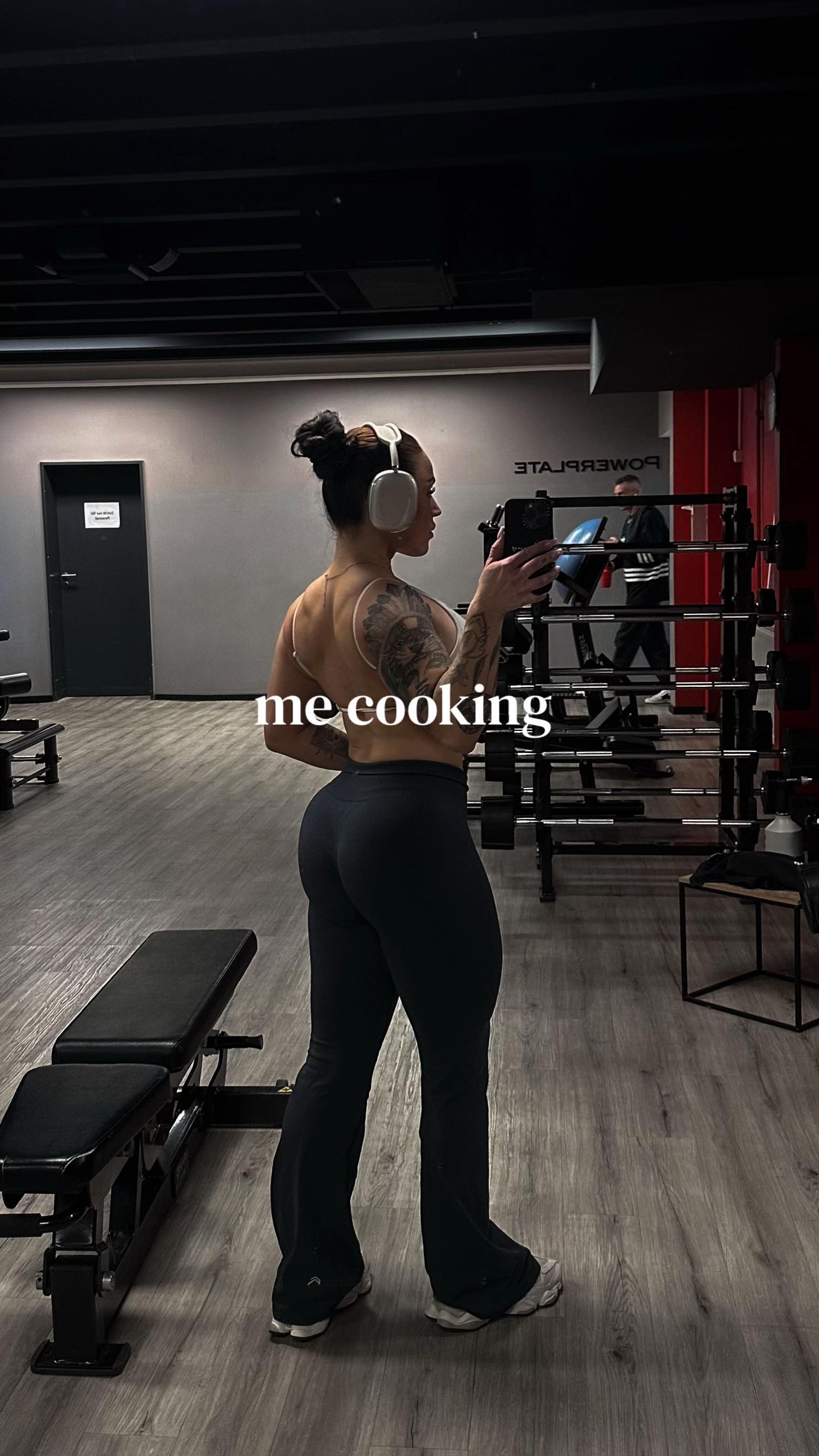 @Carry 🌶️ | GYM GIRL
