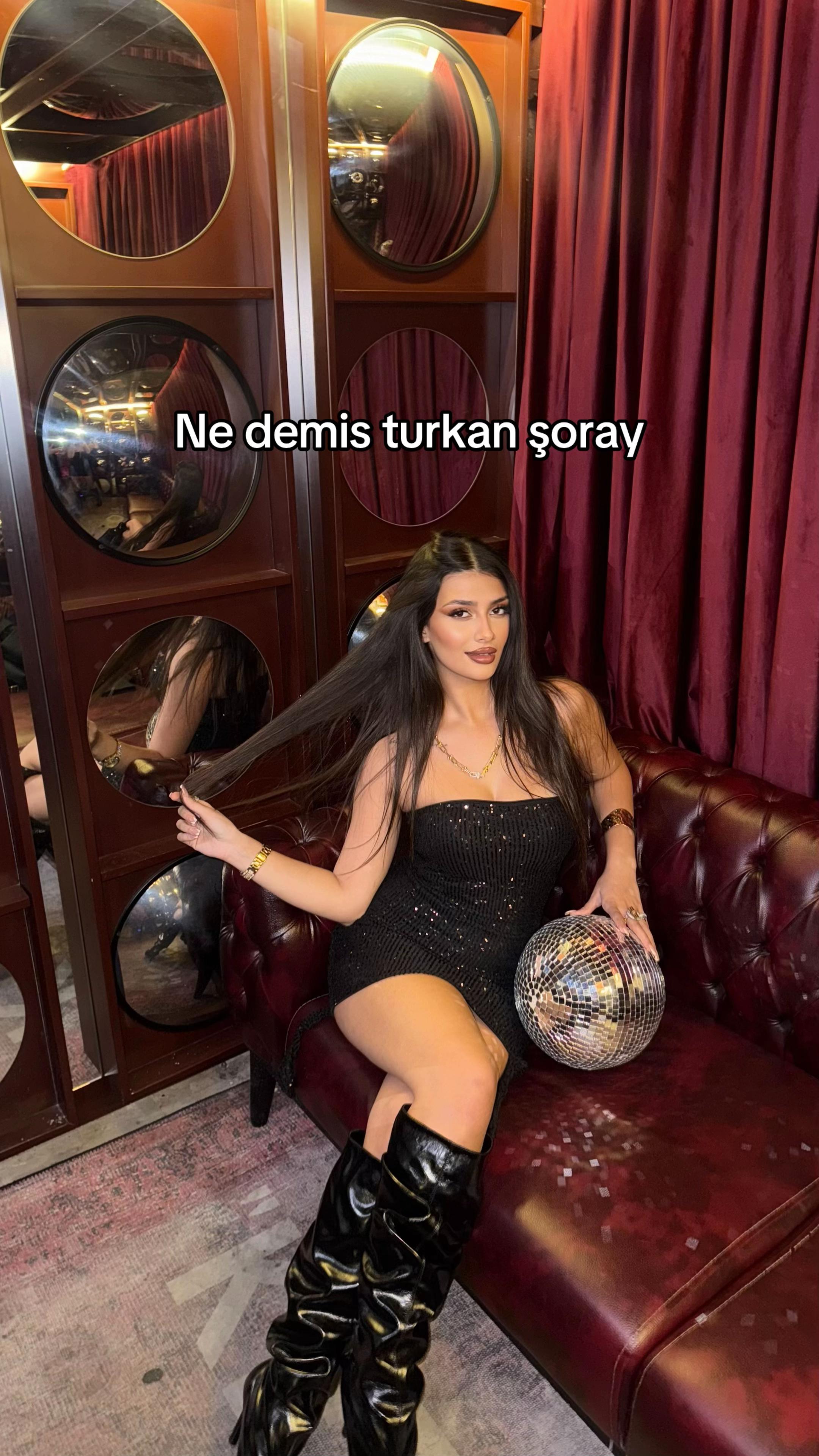 @ronika_veronikaa