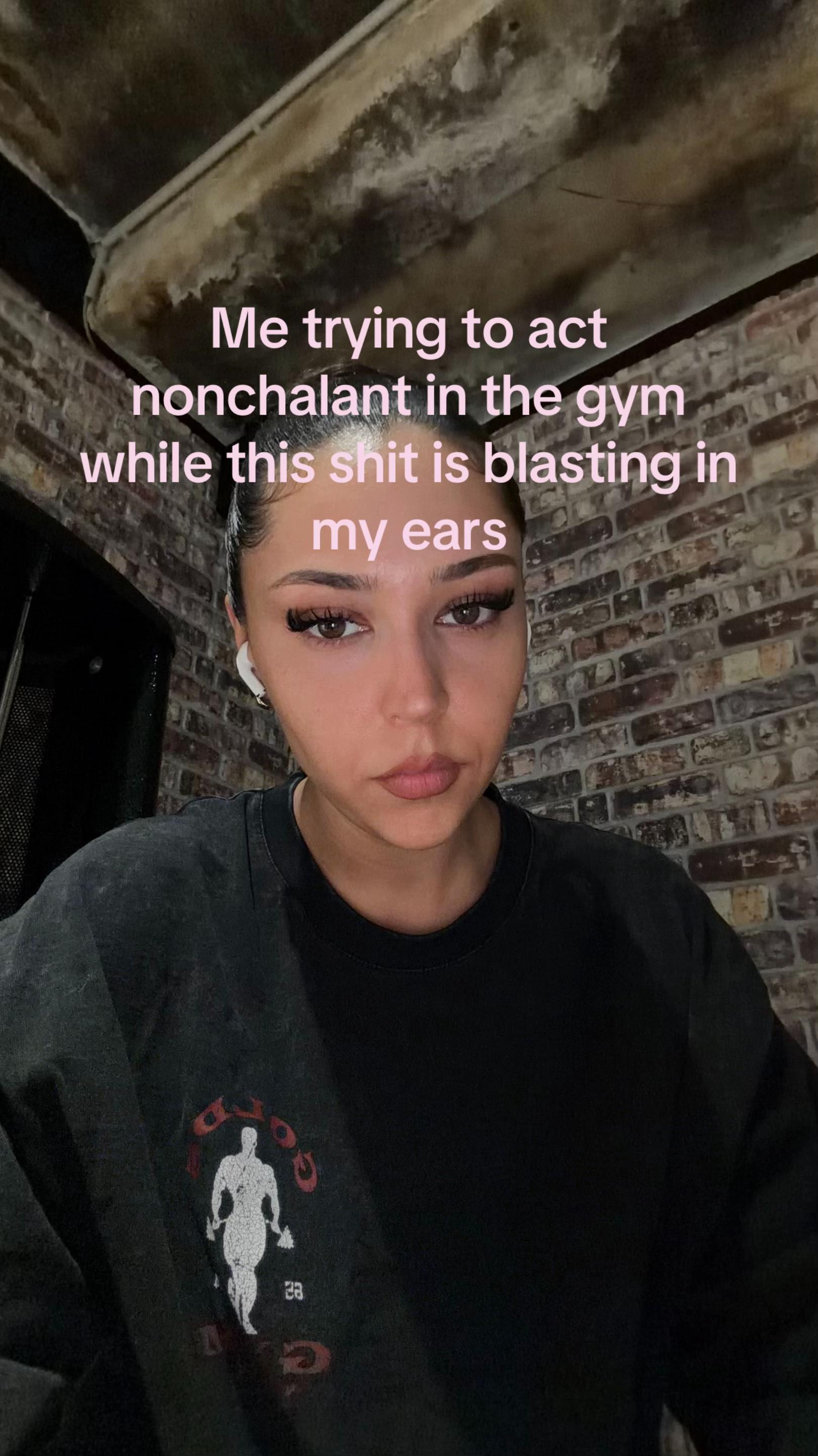 @zoeliftzz