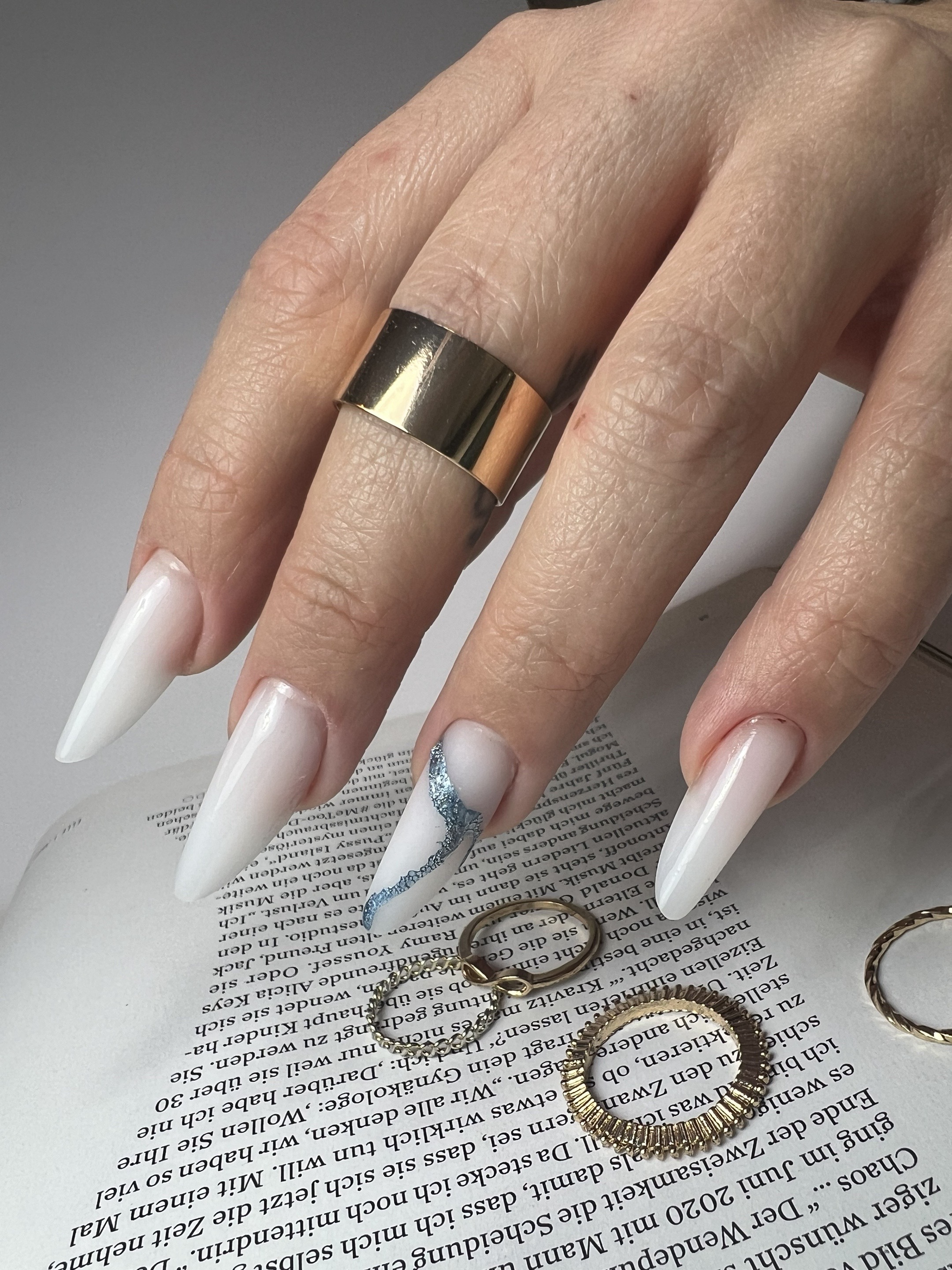 @Sopheli Nails