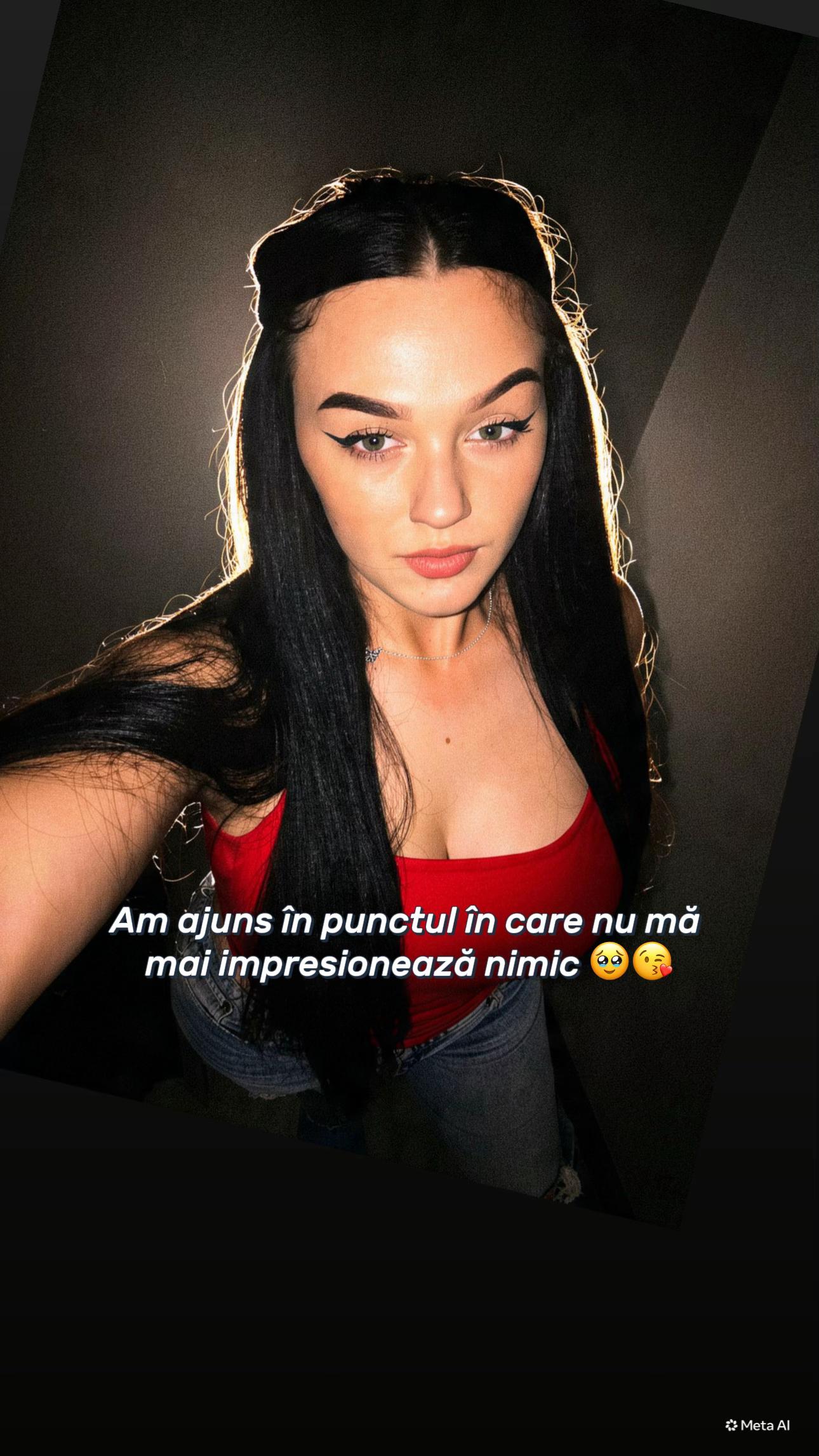 @Claudia 🦋