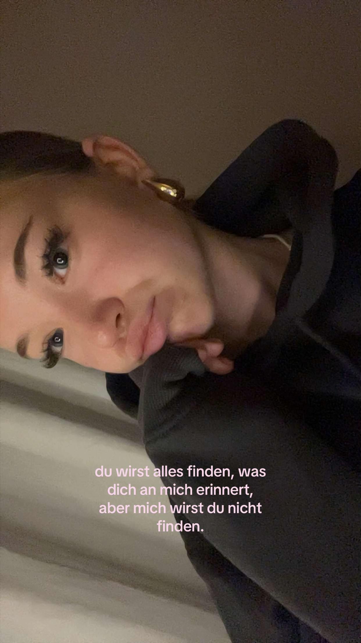@🪷