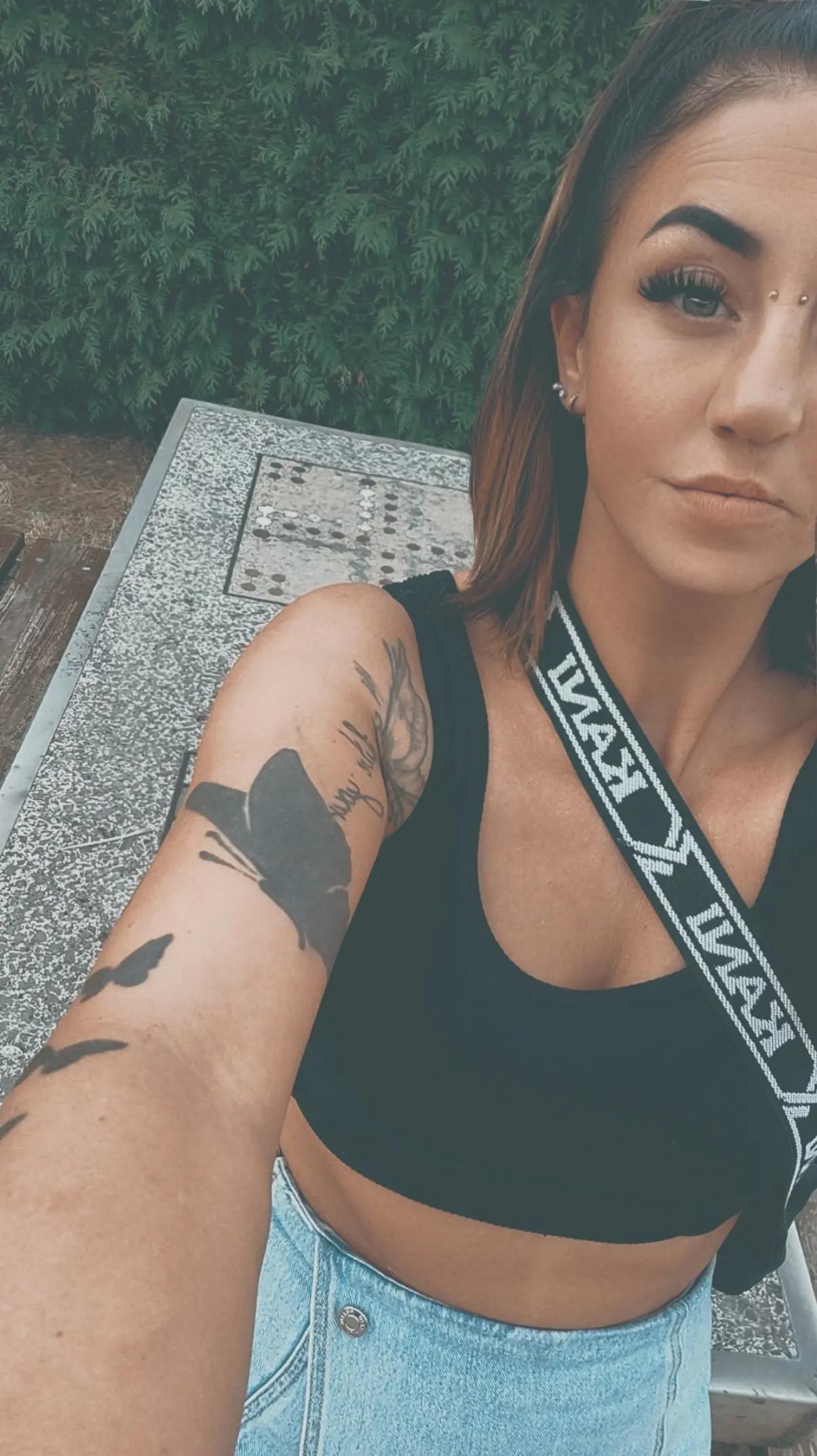 @juliarecky