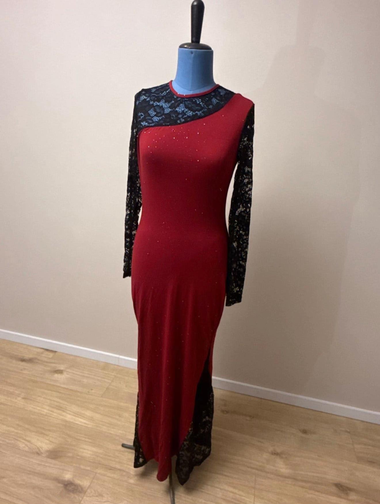 @dressesbymeliya