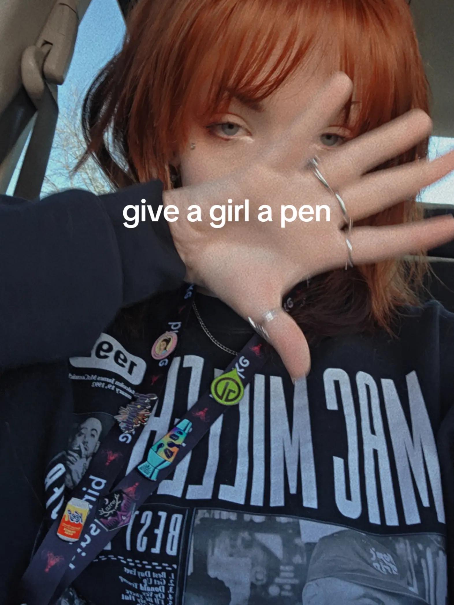 @𝓕𝓵𝓪𝓶𝓮 🖤