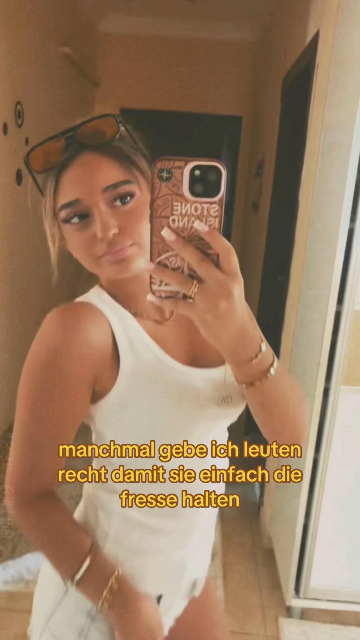 @Acelya_0022