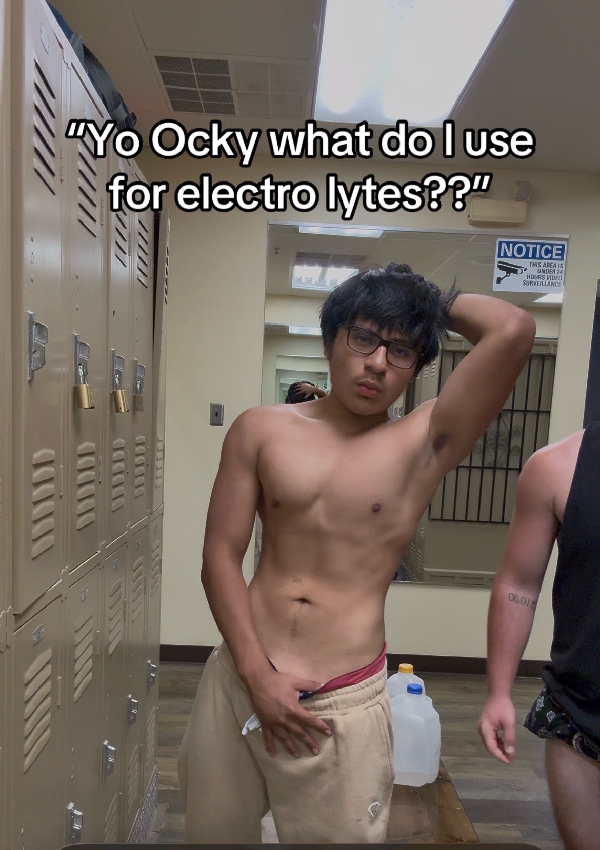 @ockyliftss