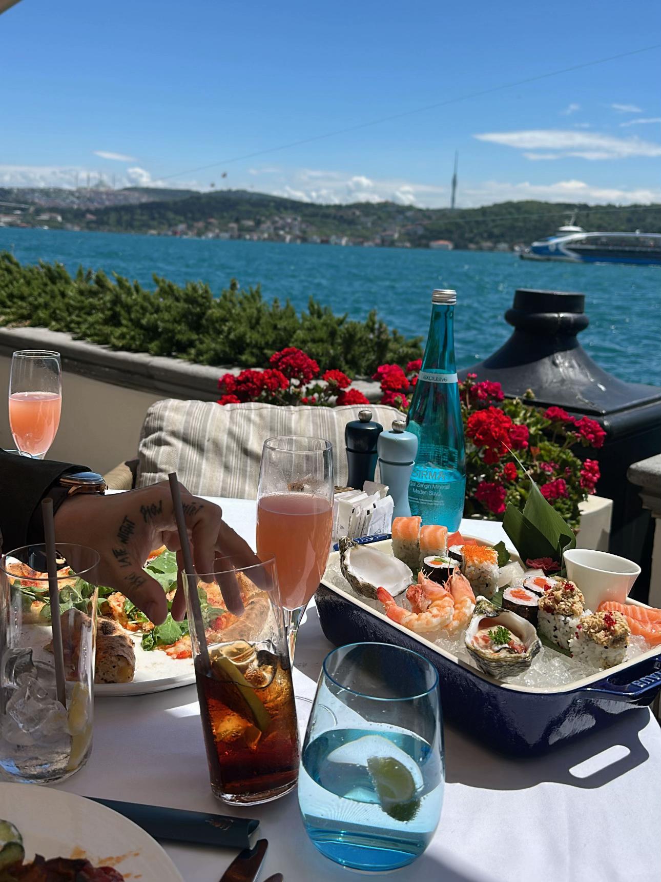 @Şazer Altındoğan