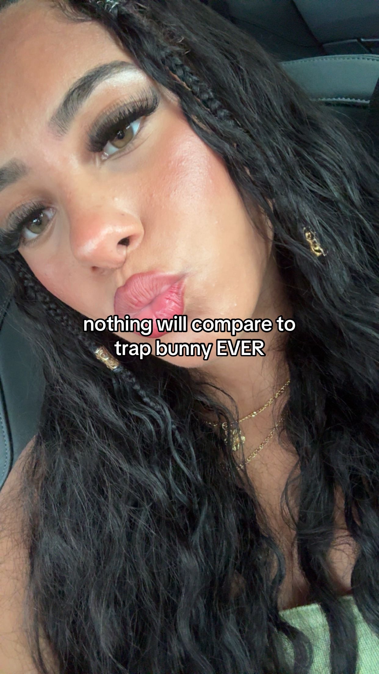 @ashley